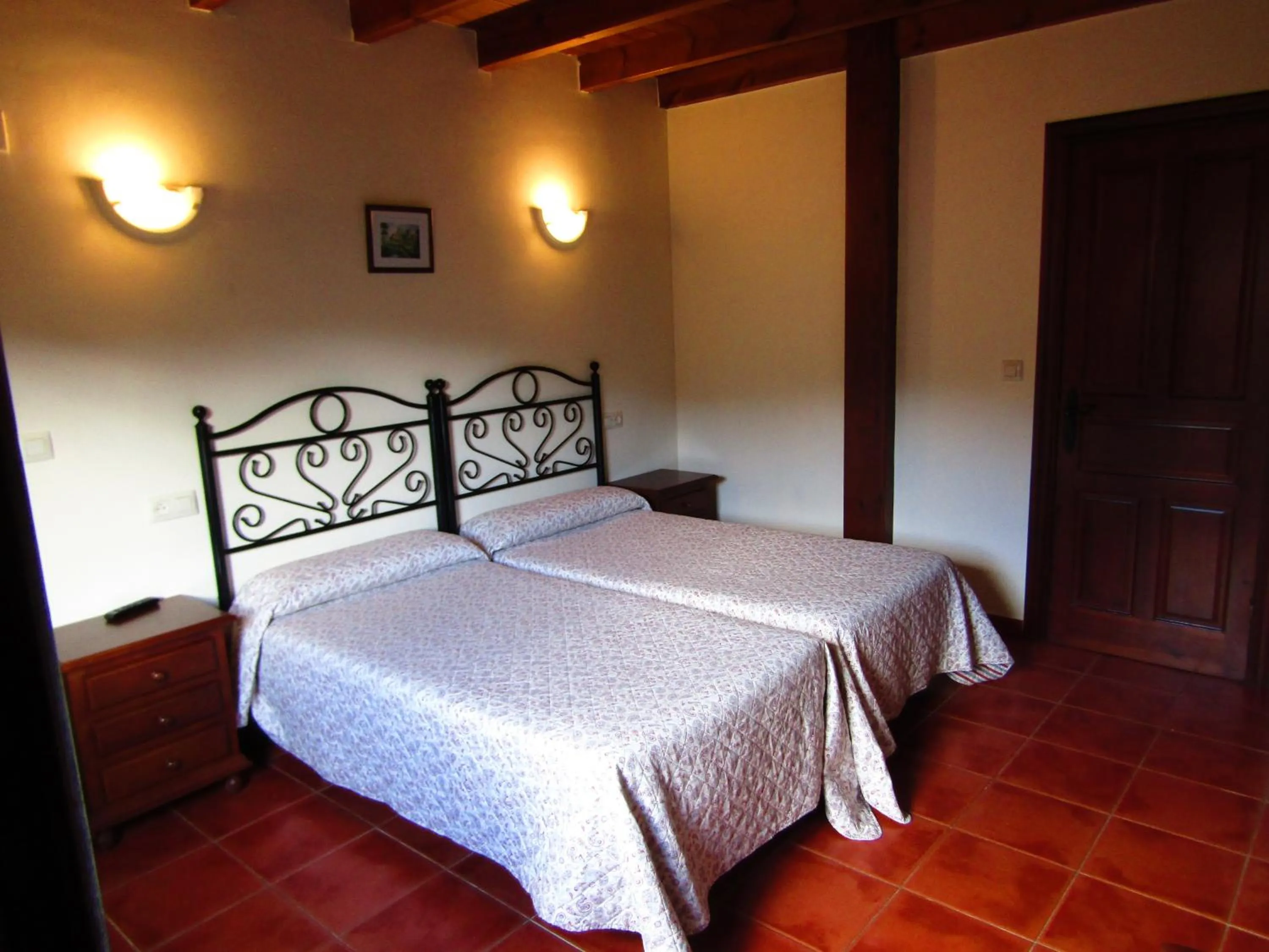 Bed in Hotel Rural La Casona del Fraile