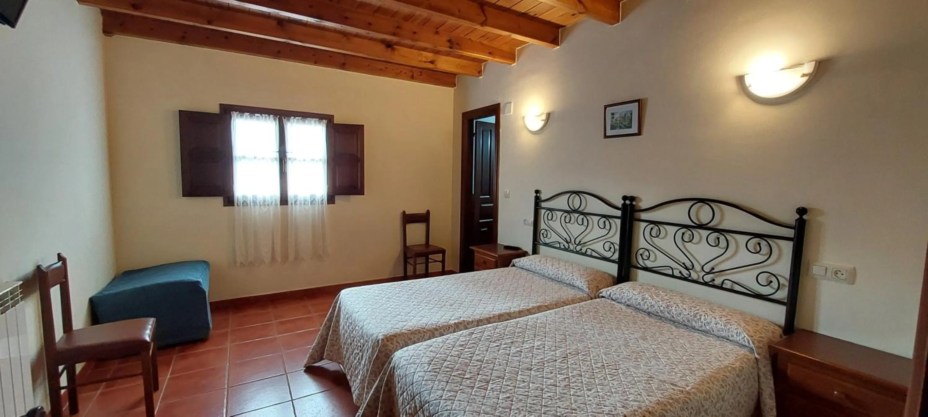 Bed in Hotel Rural La Casona del Fraile