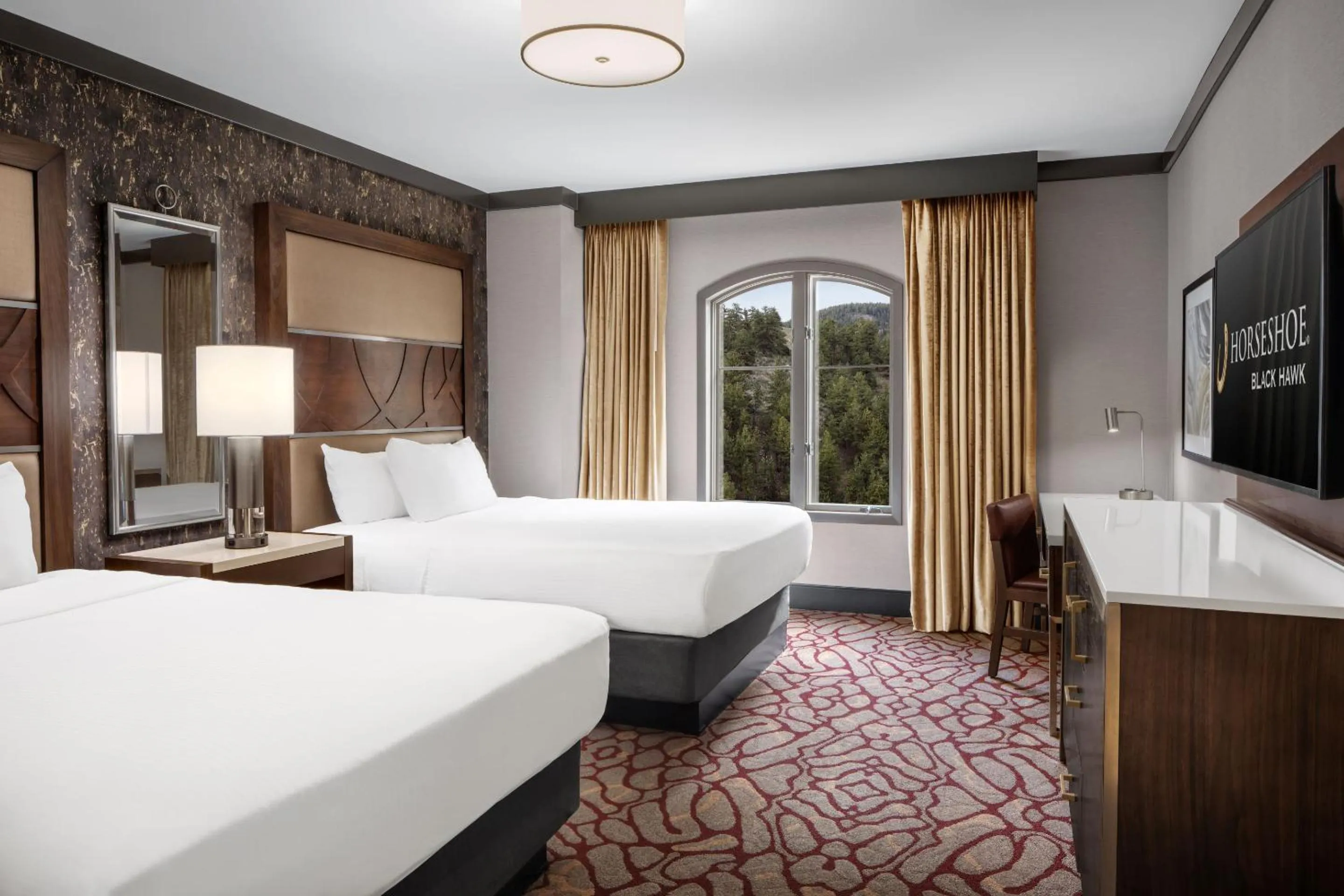 Bed in Horseshoe Black Hawk, A Caesars Destination