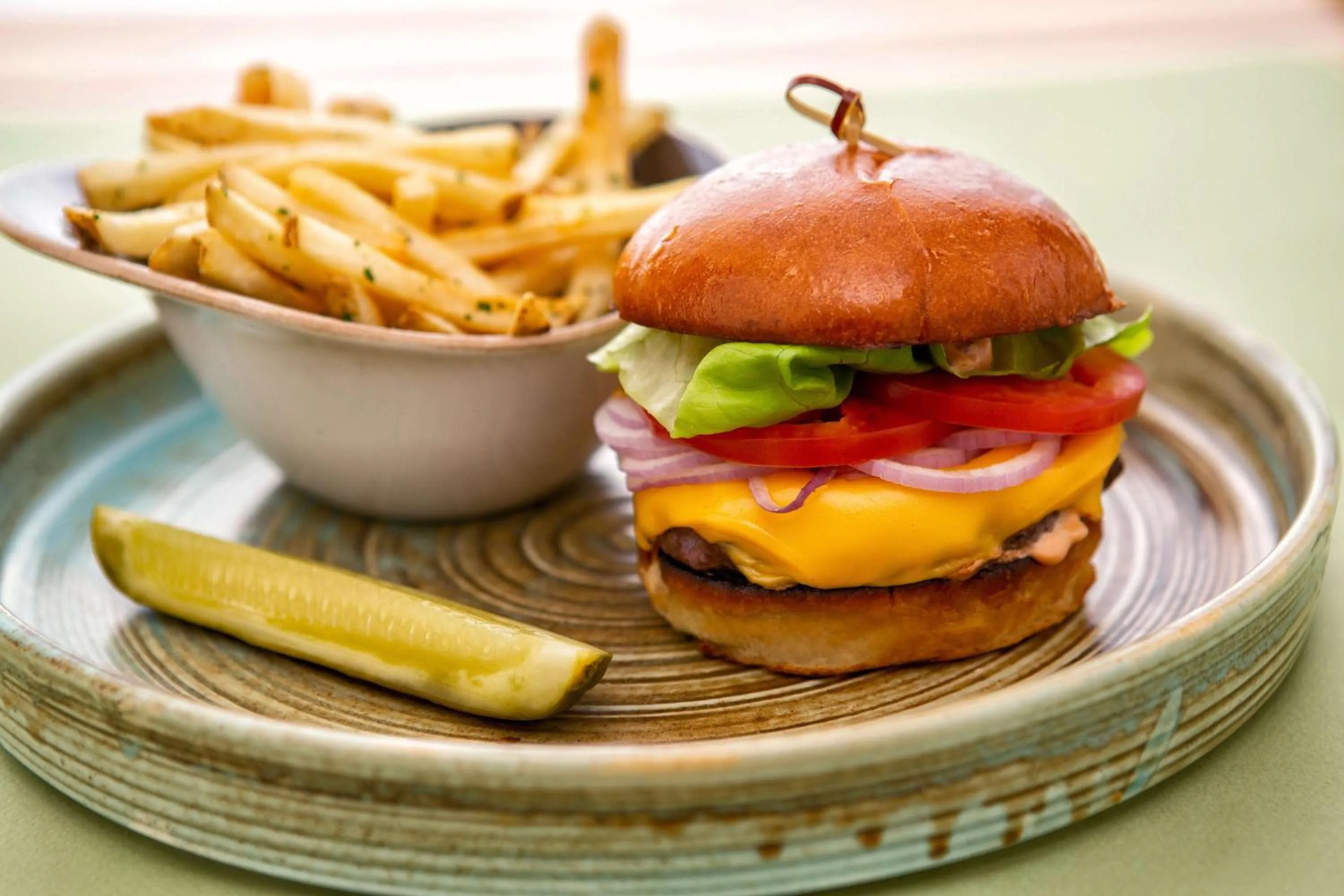 Restaurant/places to eat in Hyatt Regency Newport Beach