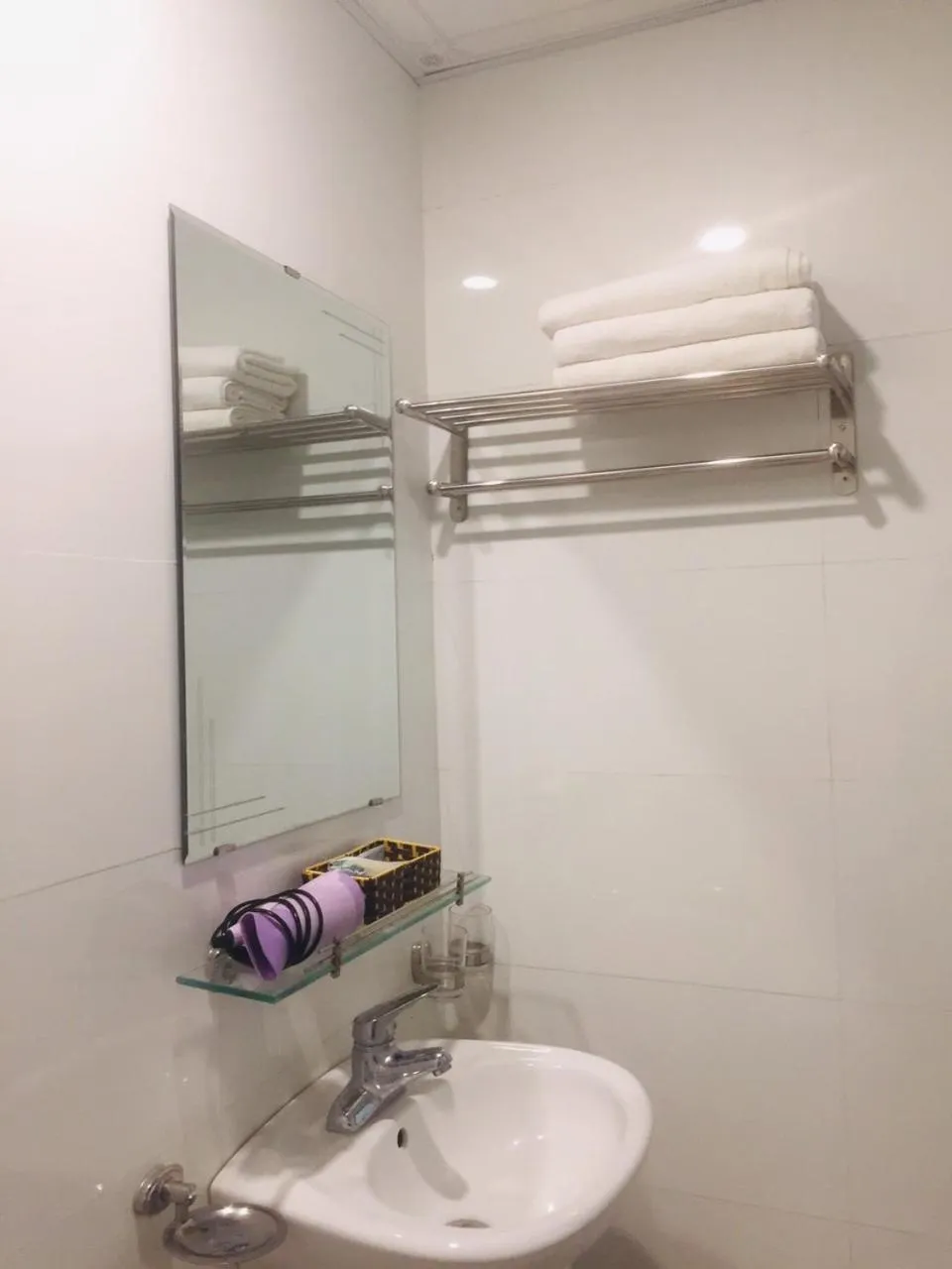 Cat Ba Thailand Hotel