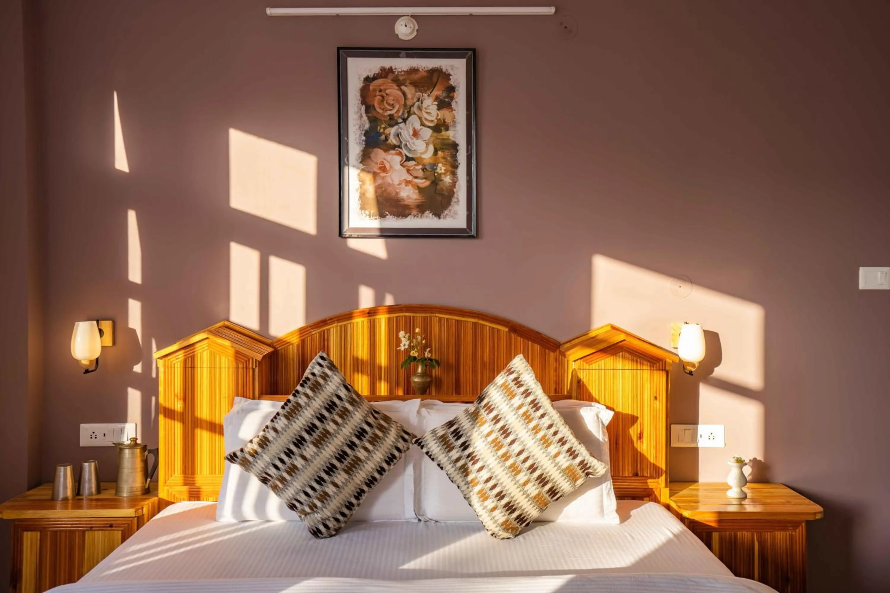 Bed in Zostel Homes Kotkhai (Shimla)