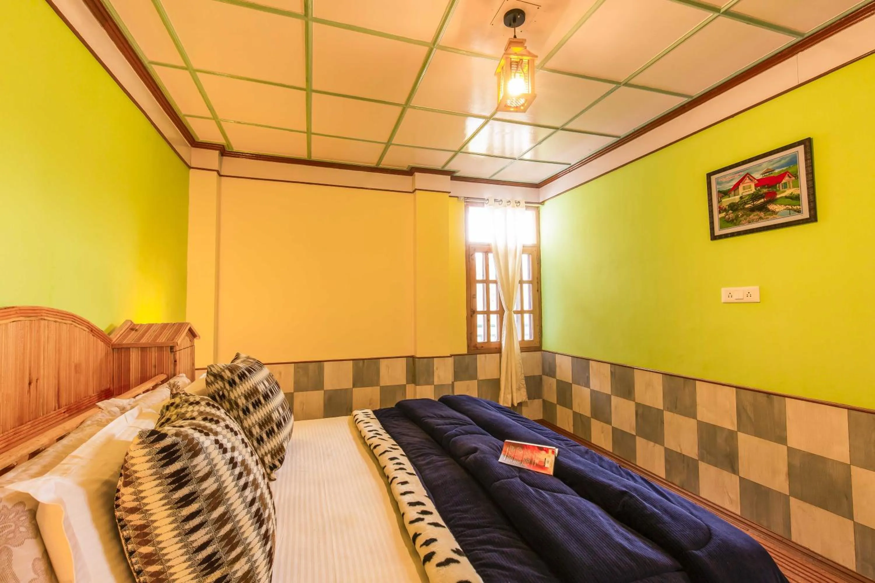 Bed in Zostel Homes Kotkhai (Shimla)