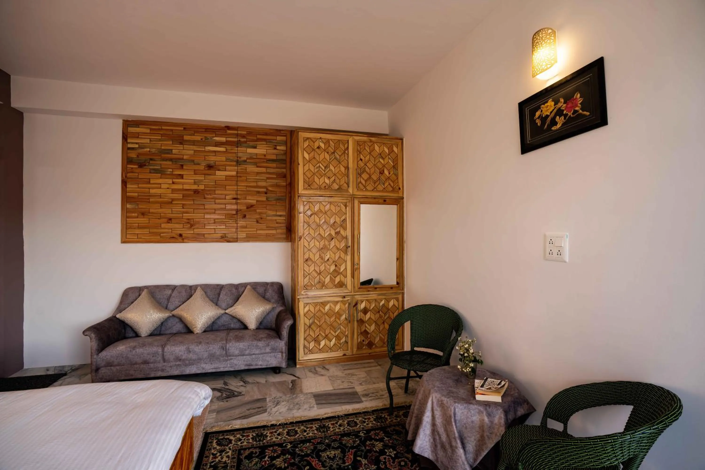 Bed in Zostel Homes Kotkhai (Shimla)