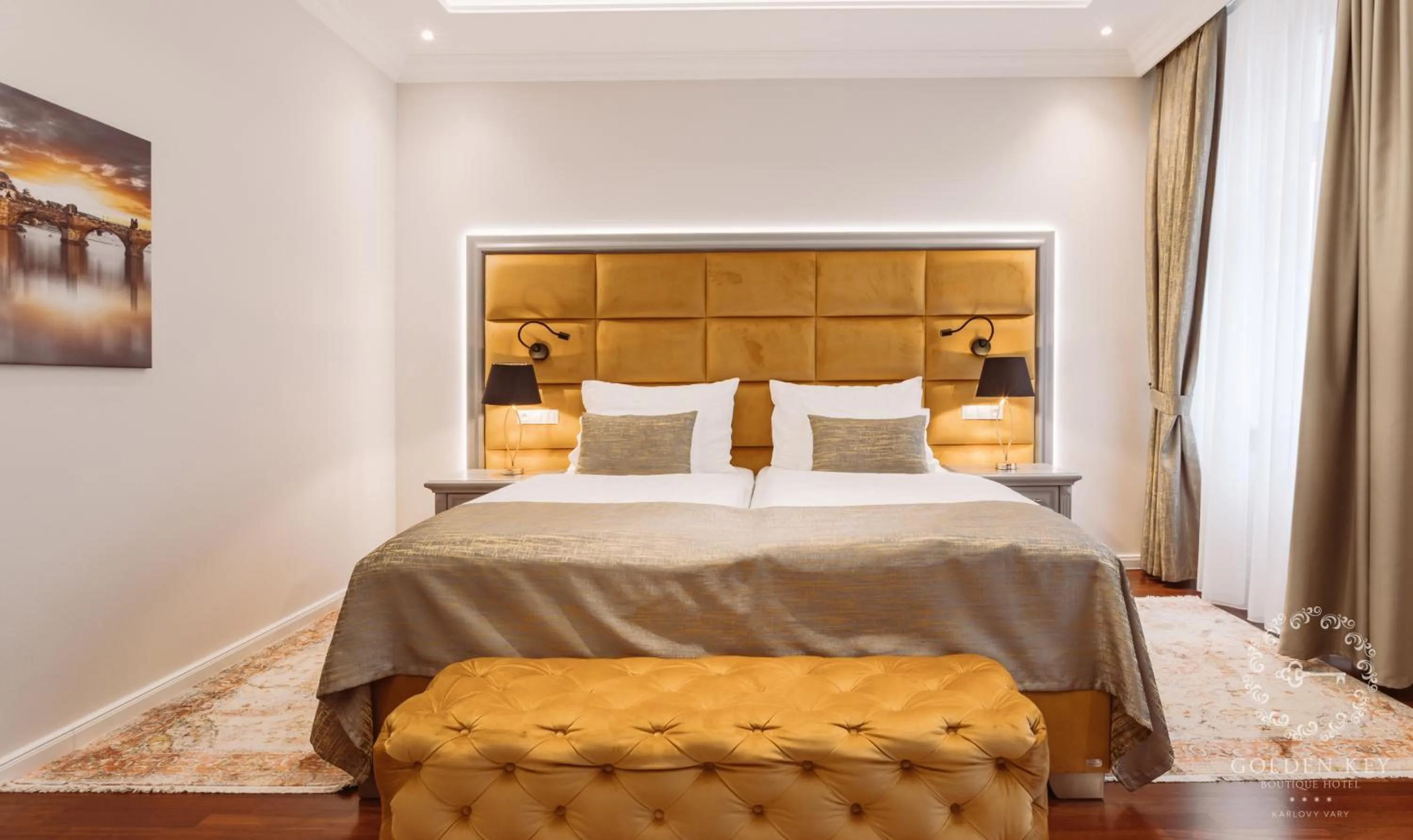 Bedroom, Bed in Golden Key Boutique Hotel