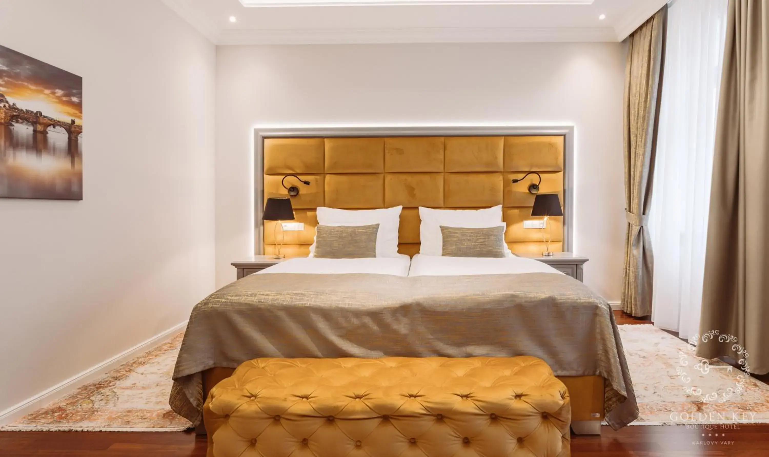 Deluxe Double or Twin Room with City View - single occupancy in Golden Key Boutique Hotel Deluxe Double or Twin Room with City View - single occupancy in Golden Key Boutique Hotel