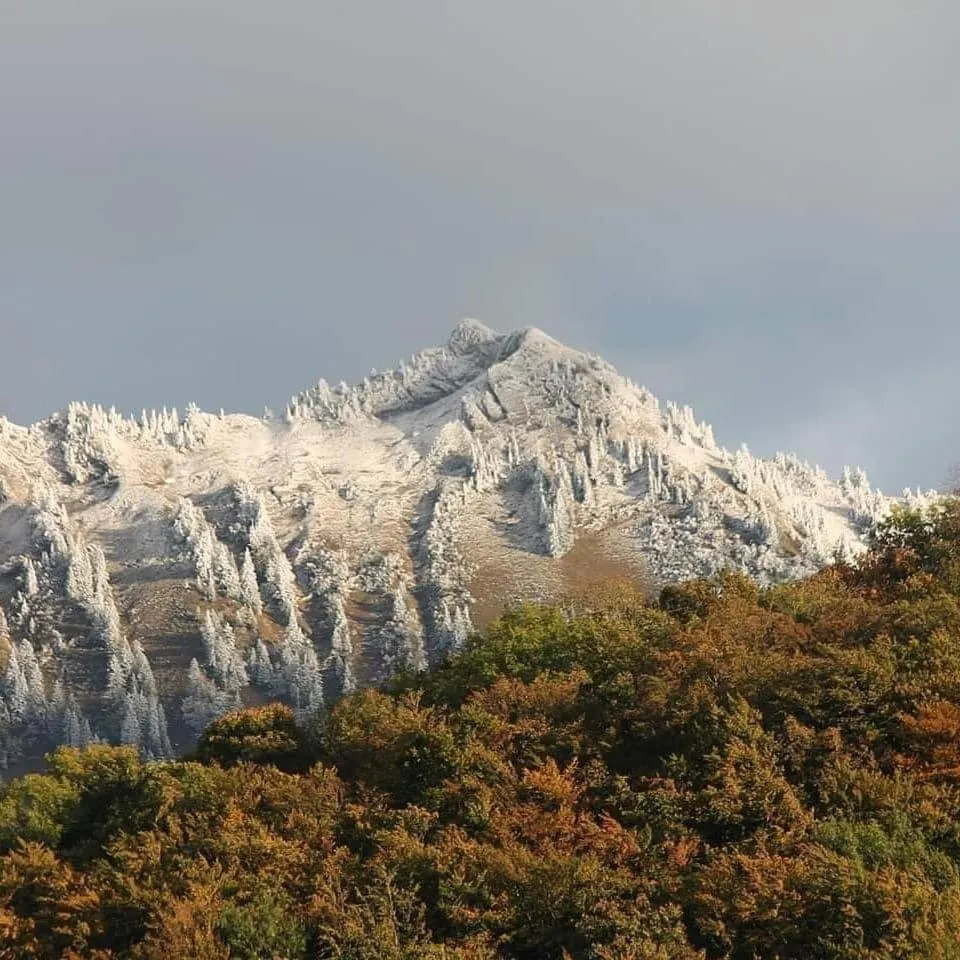 Hiking in Au Refuge de Blanche