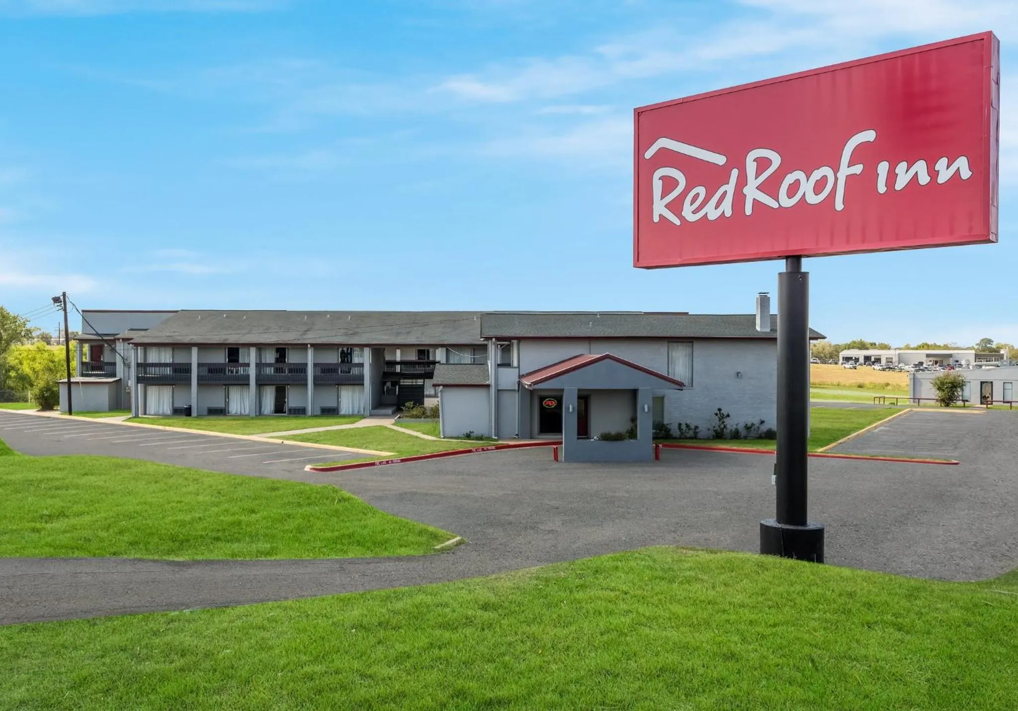 Property building in Red Roof Inn Madisonville