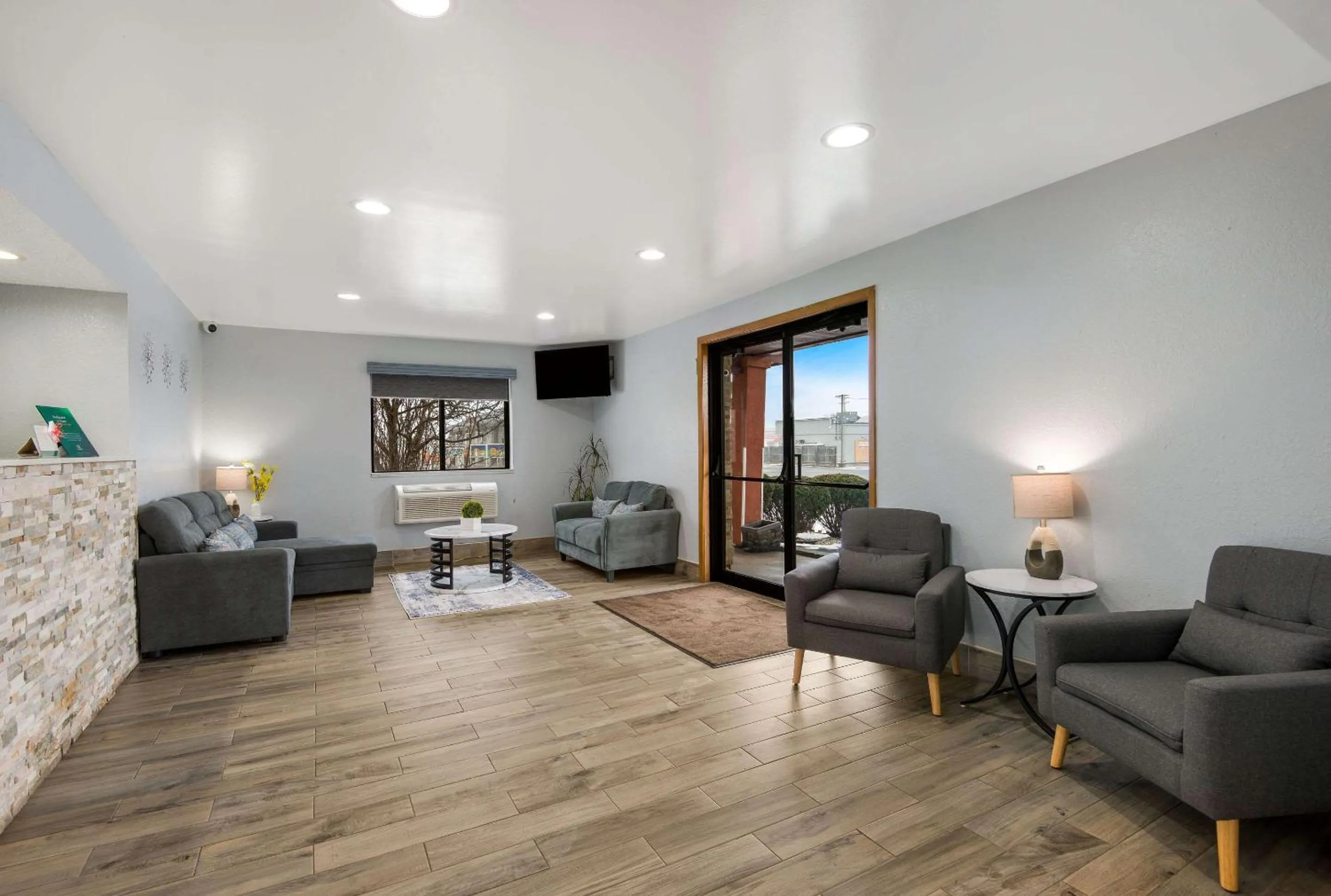 Lobby or reception in Quality Inn Oneida near Casino