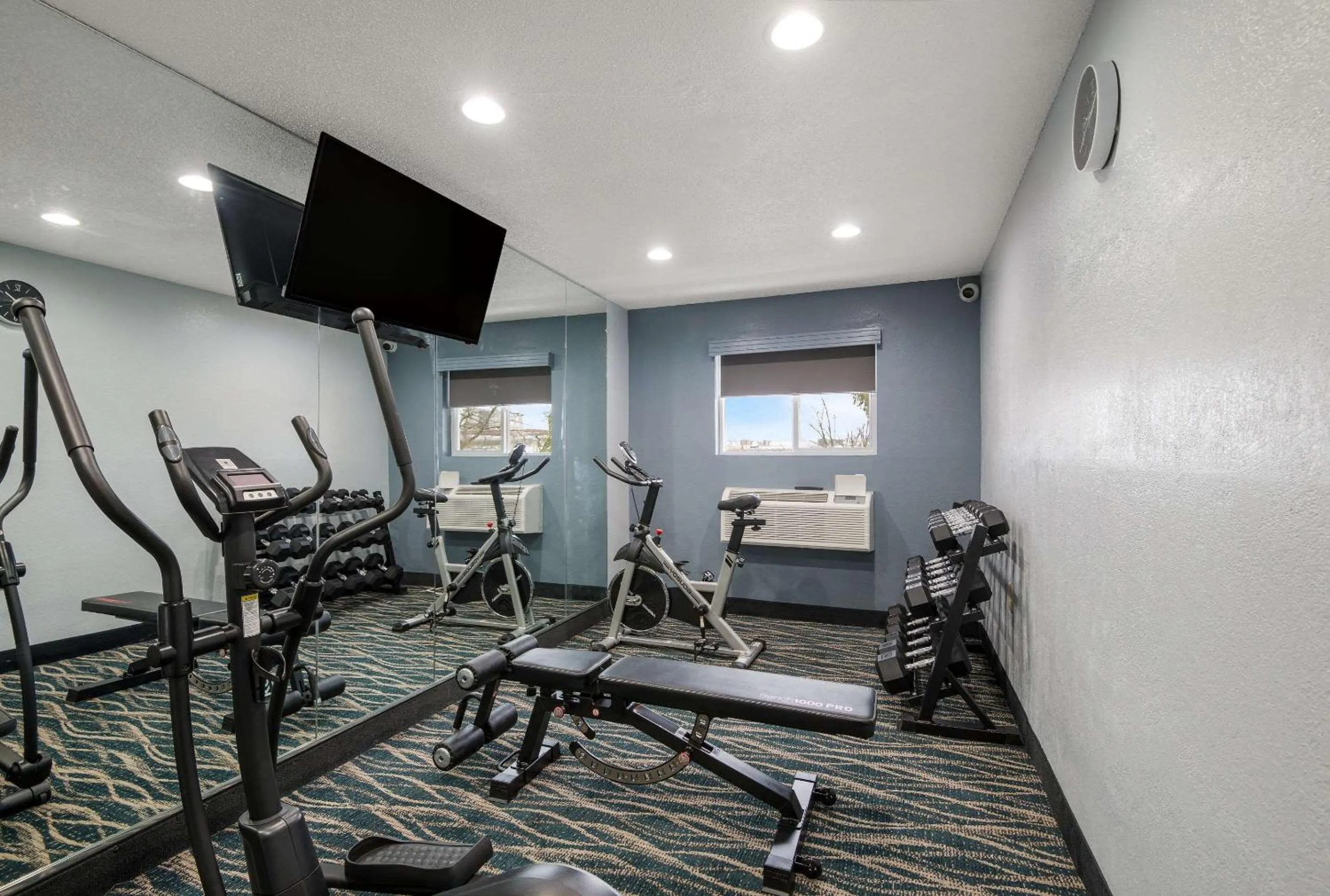 Fitness centre/facilities in Quality Inn Oneida near Casino