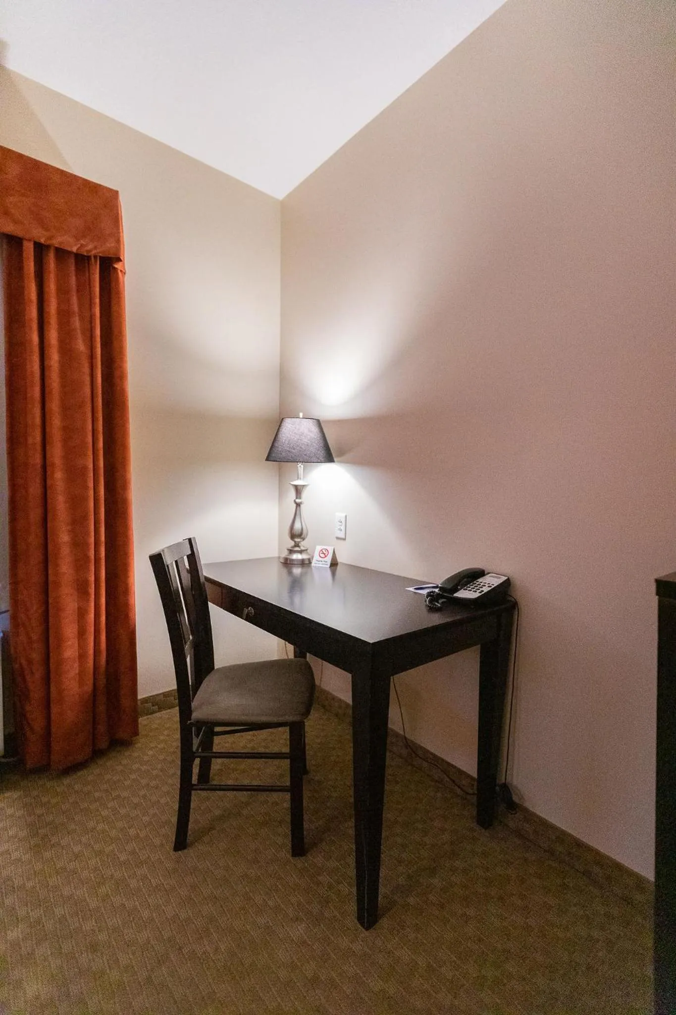 Seating area in Grand Hotel