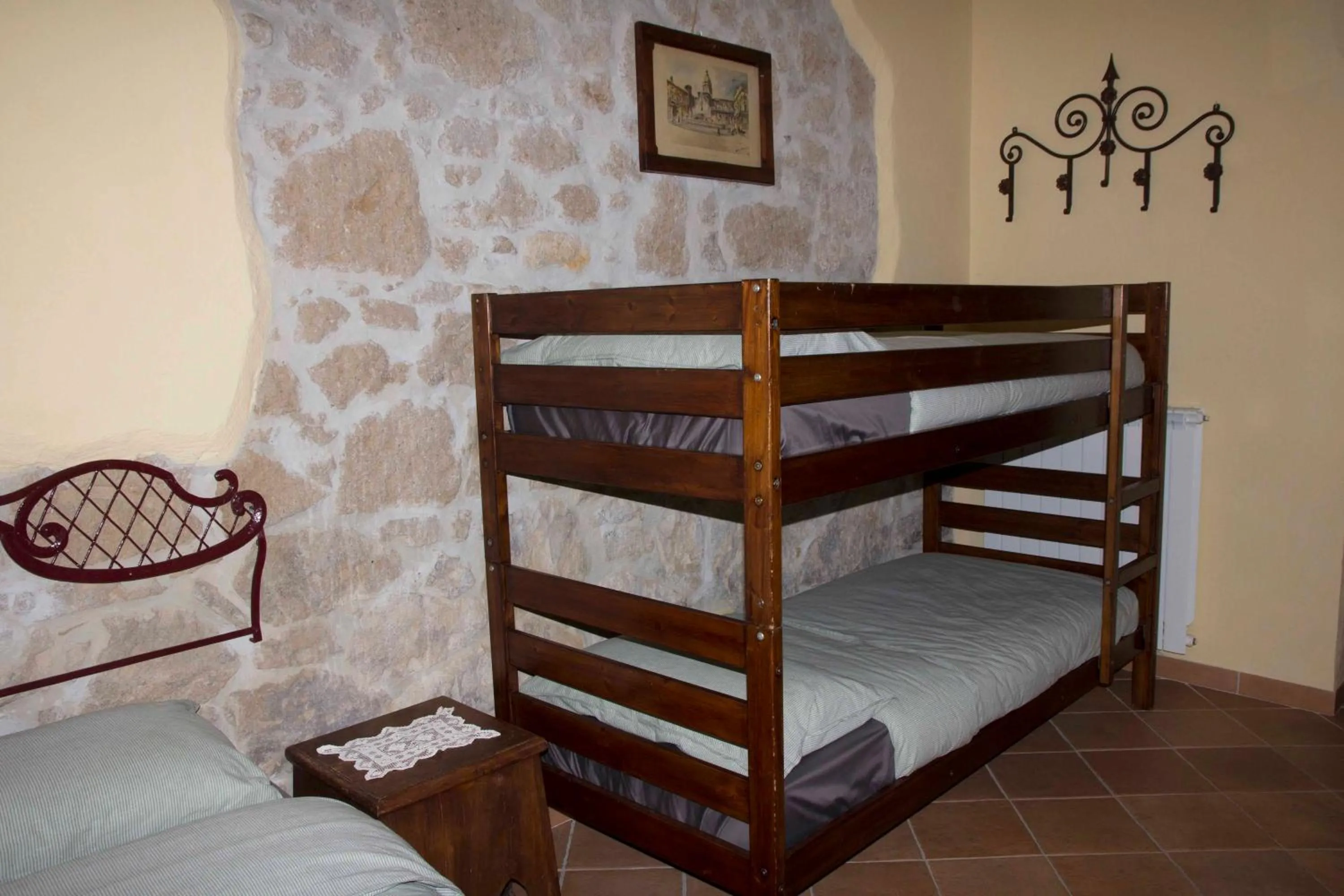 bunk bed, Bed in Casale san Pietro