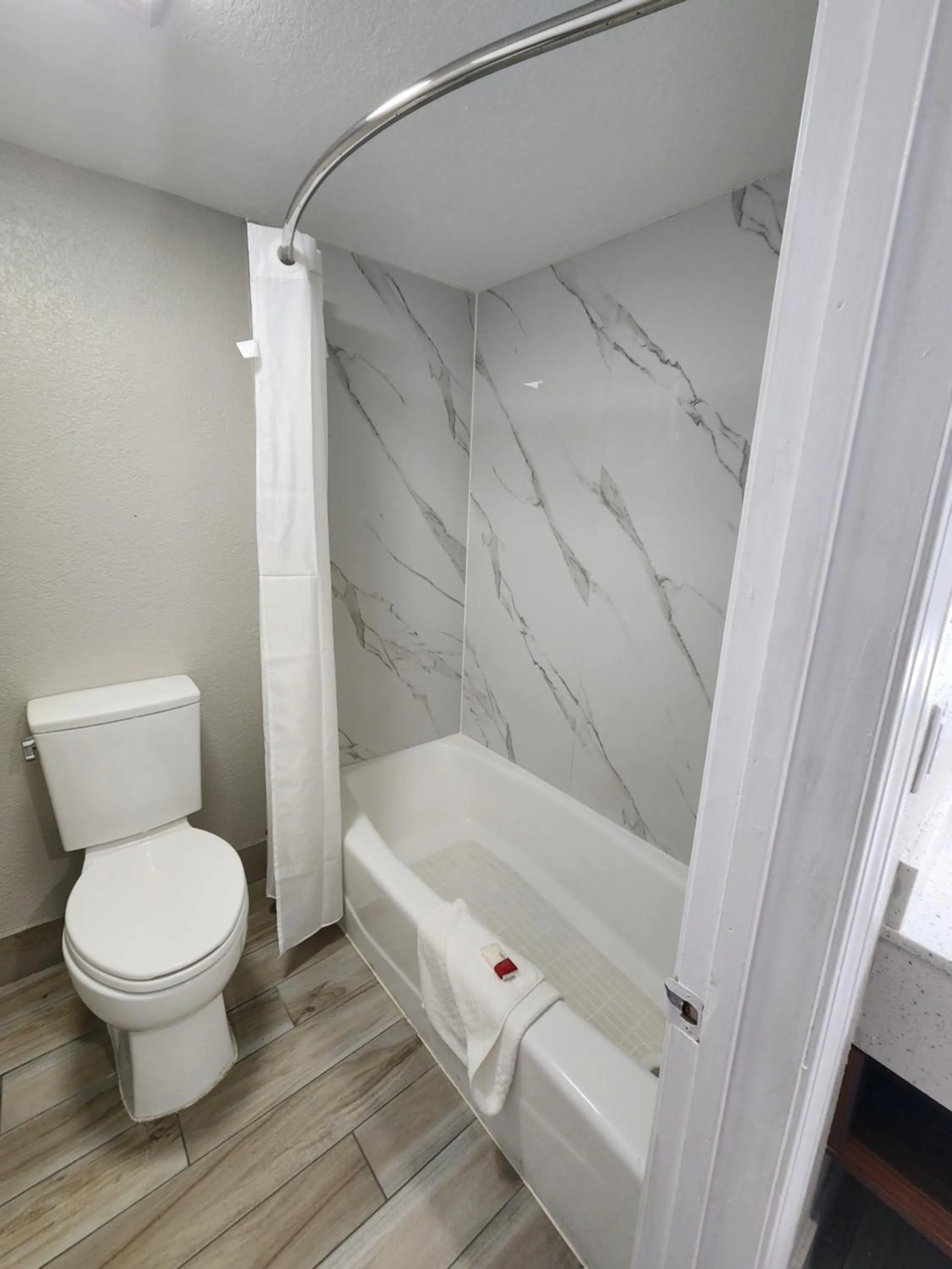 Shower in Americas Best Value Inn Longview