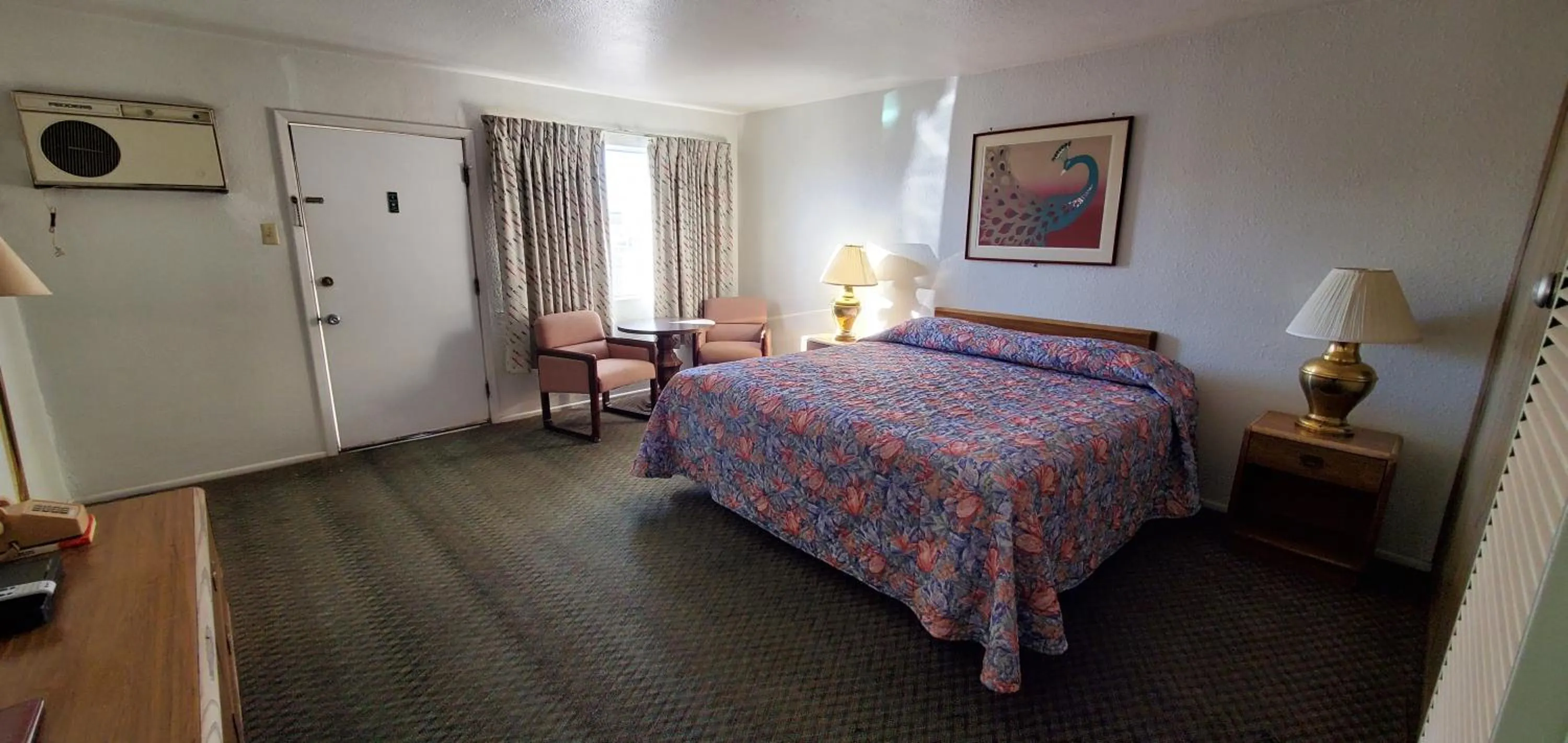 Bed in Budget Inn Motel Gallup