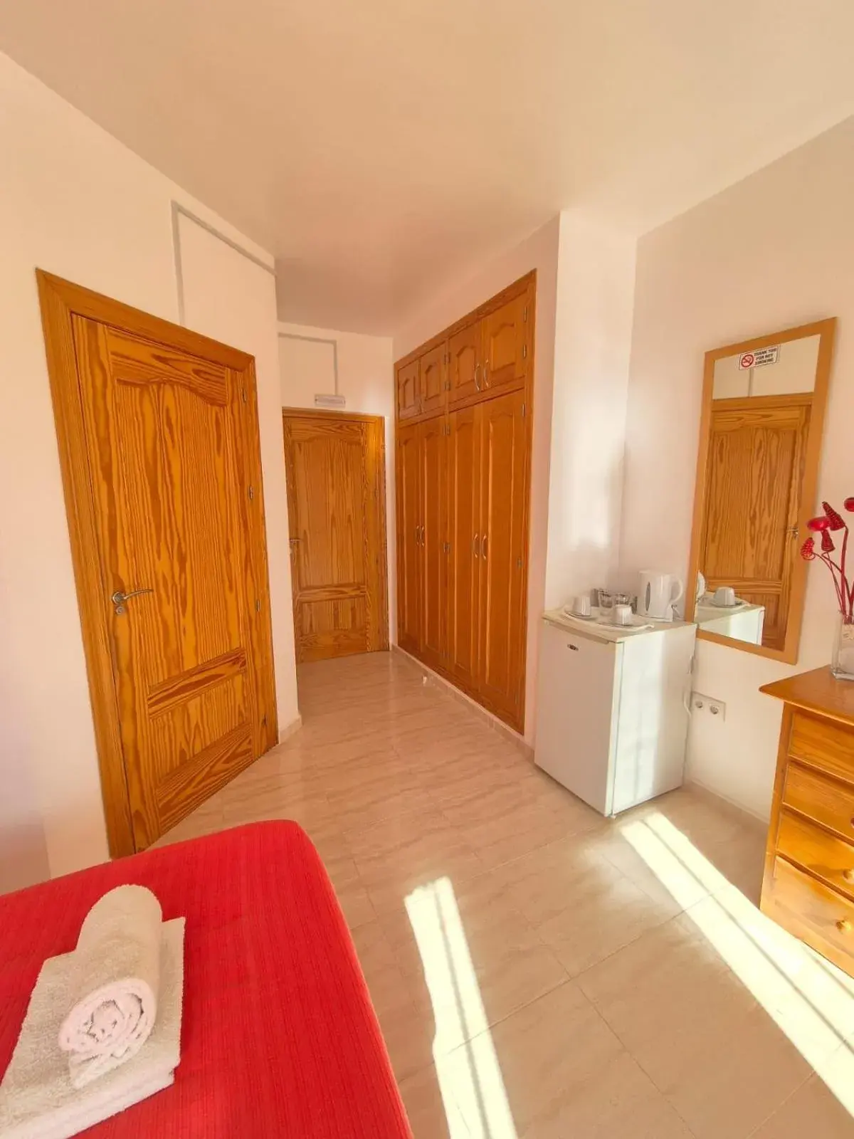 Twin Room with Shower in Casa Castillo Twin Room with Shower in Casa Castillo