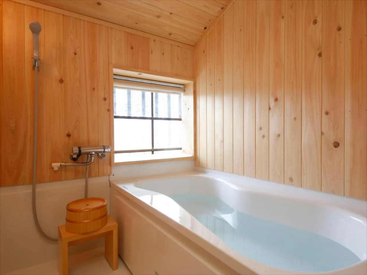Bathroom in Yamasaki Ryokan Q Nakamonzenya