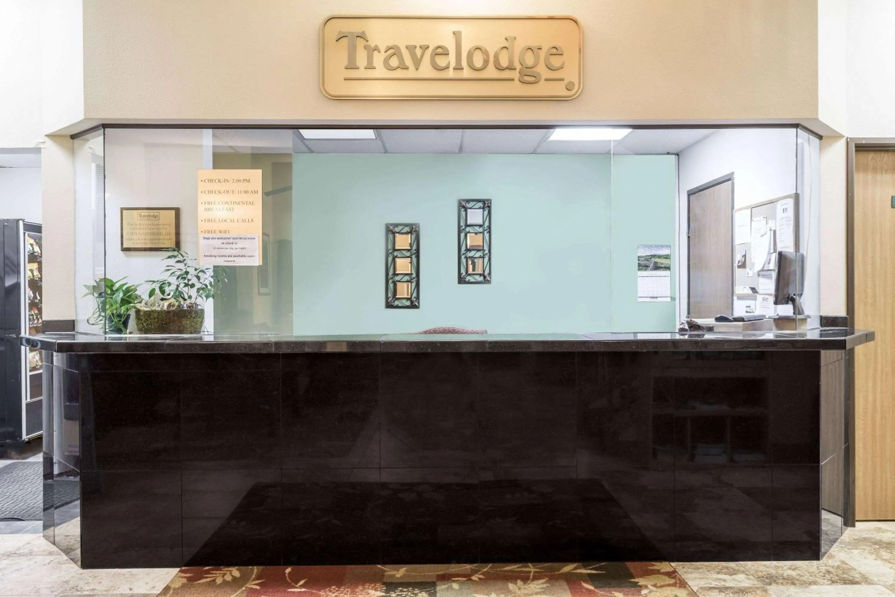 Lobby or reception in Travelodge by Wyndham Longmont