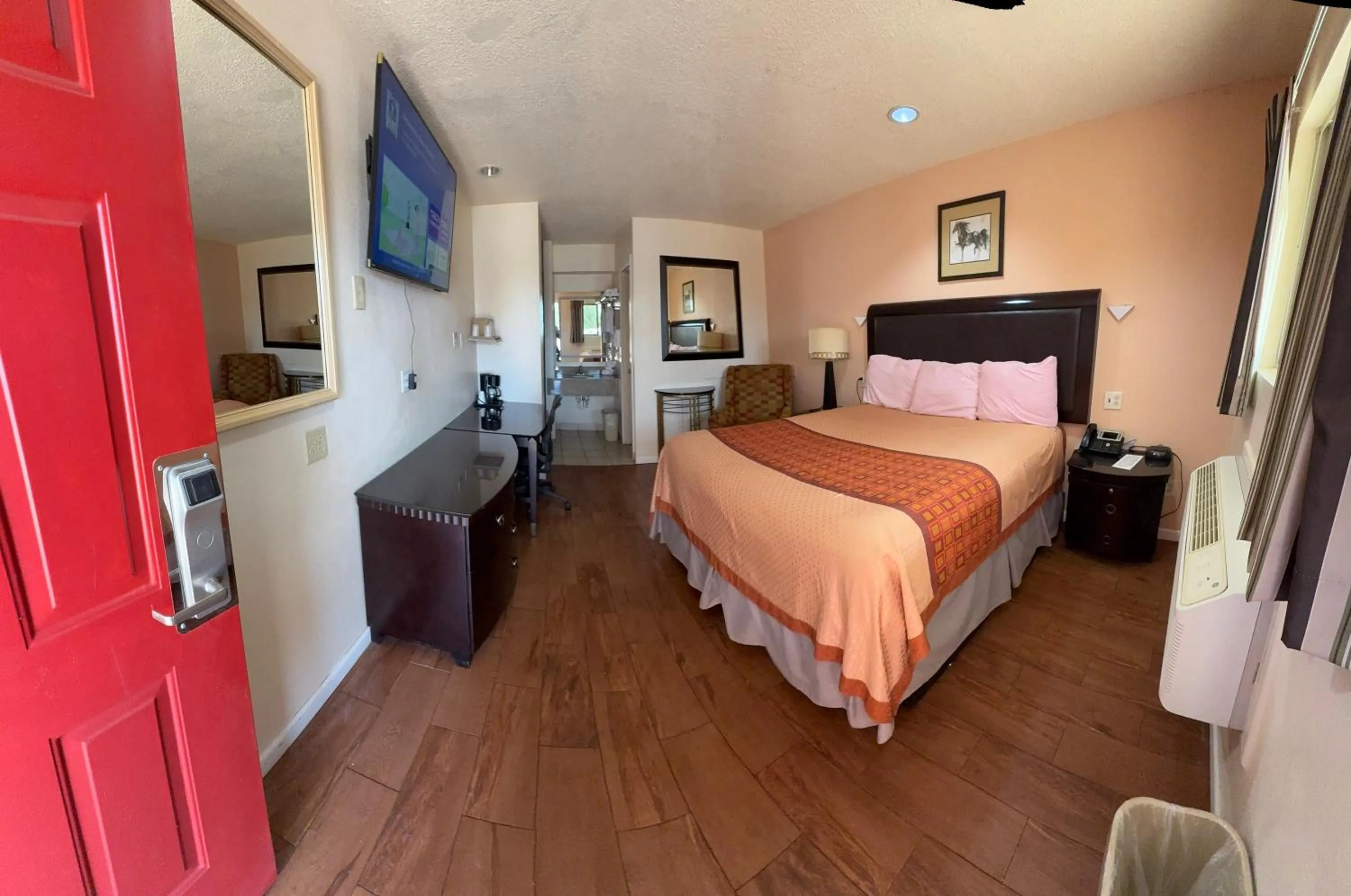 Bed in Denver City Motel