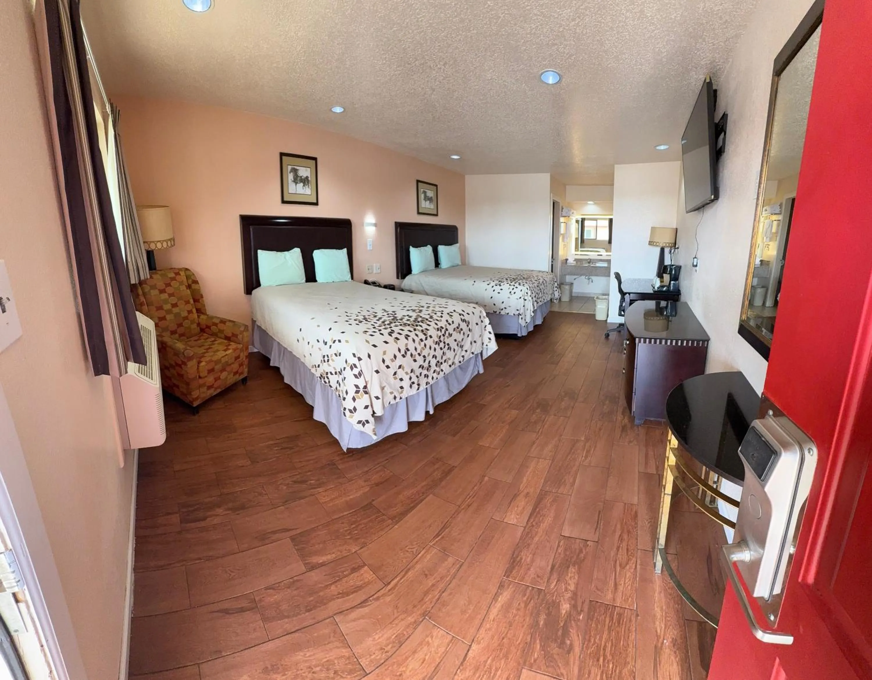 Bed in Denver City Motel