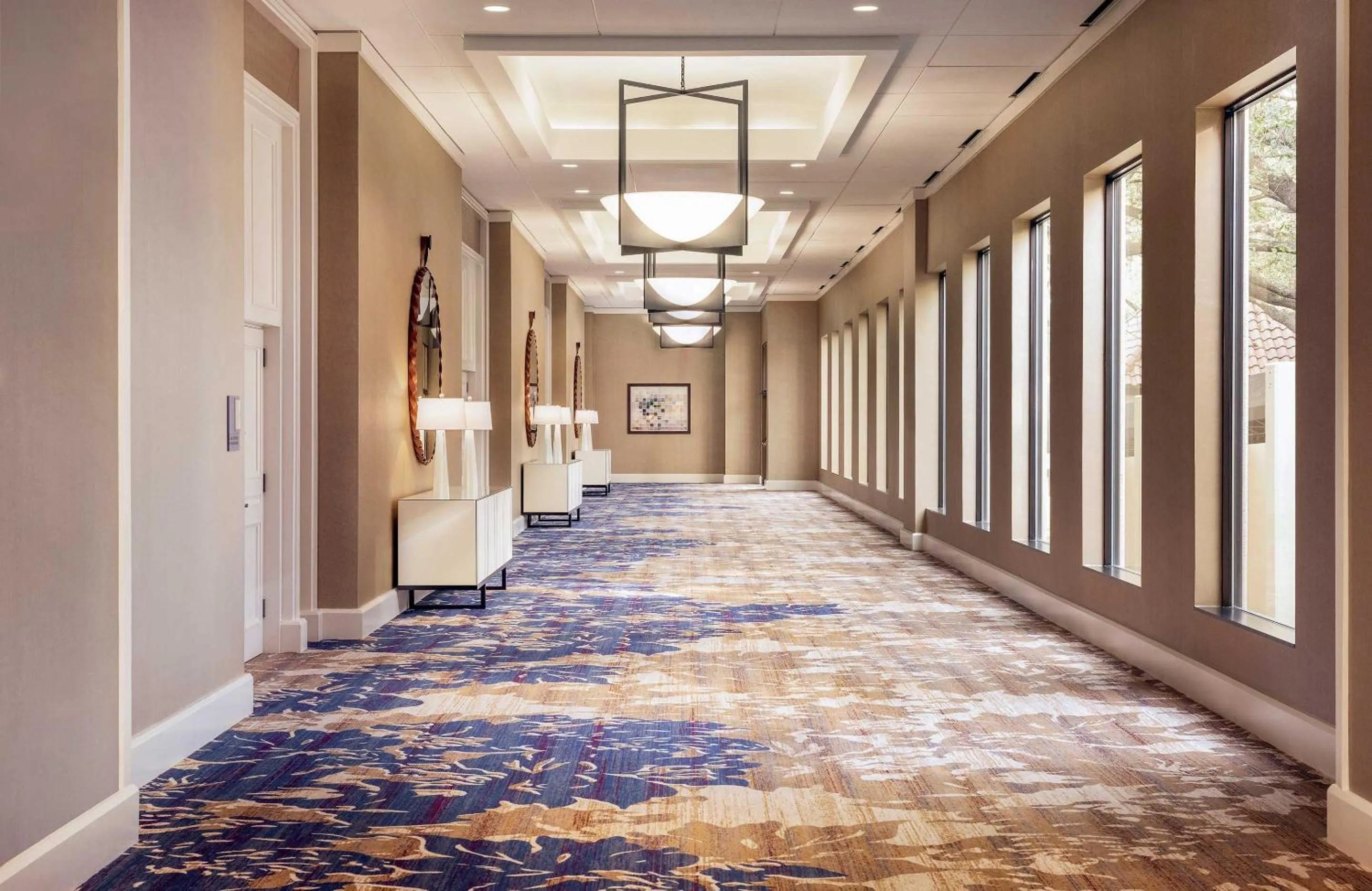 Banquet/Function facilities in Omni Las Colinas Hotel