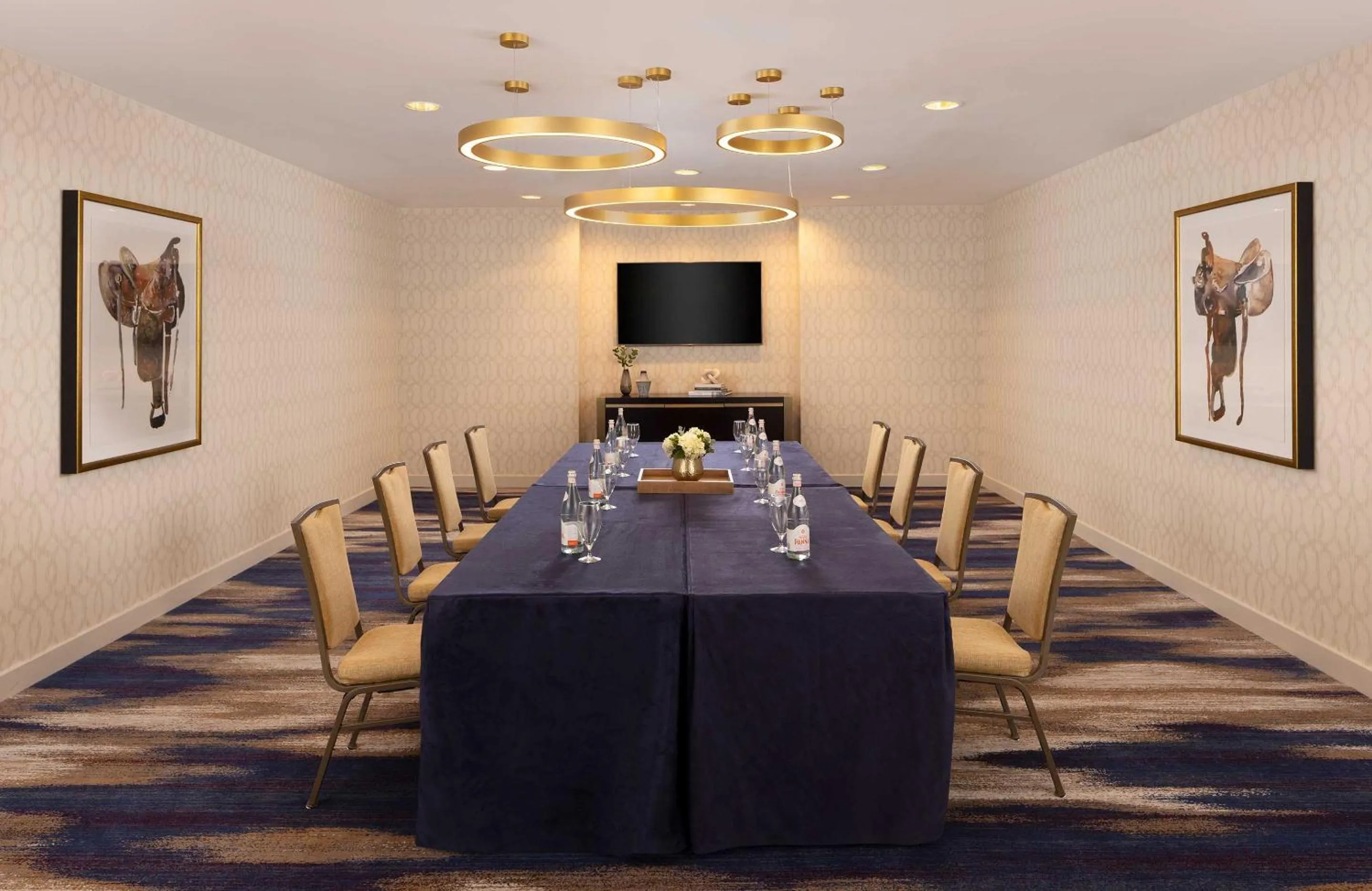 Meeting/conference room in Omni Las Colinas Hotel