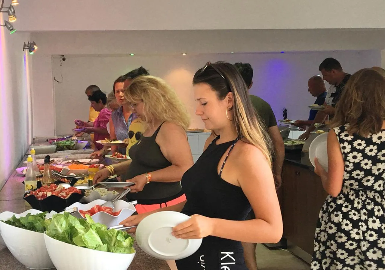 People in Sunpoint Hotel Bodrum