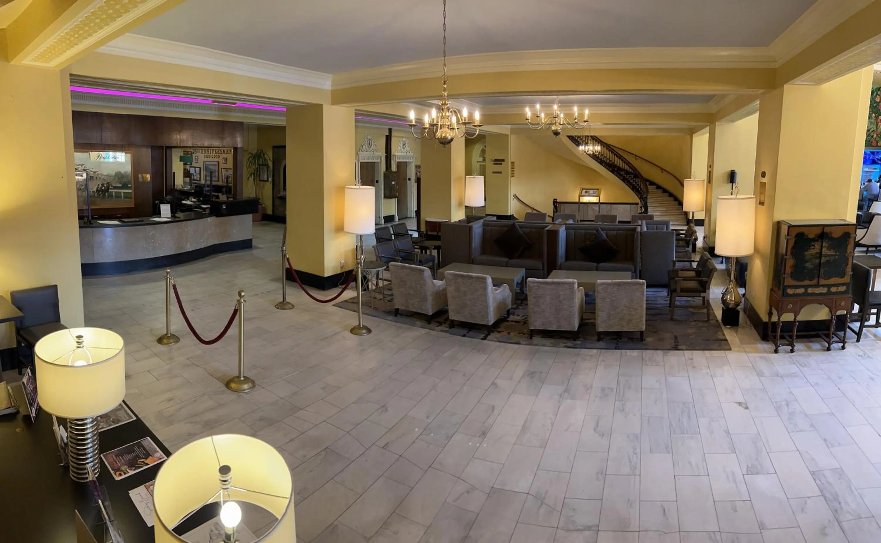 Seating area in Arlington Resort Hotel & Spa