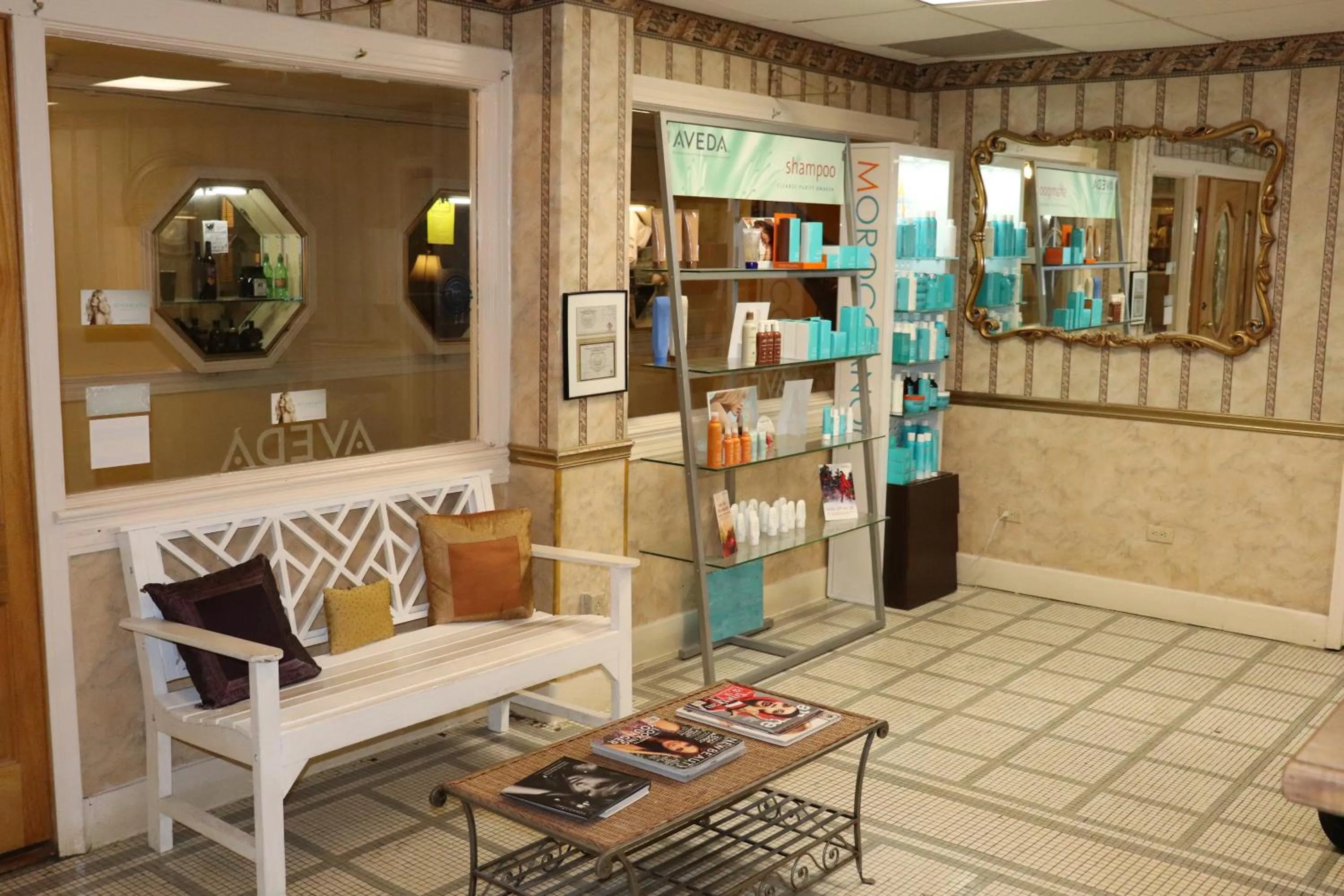 Seating area in Arlington Resort Hotel & Spa