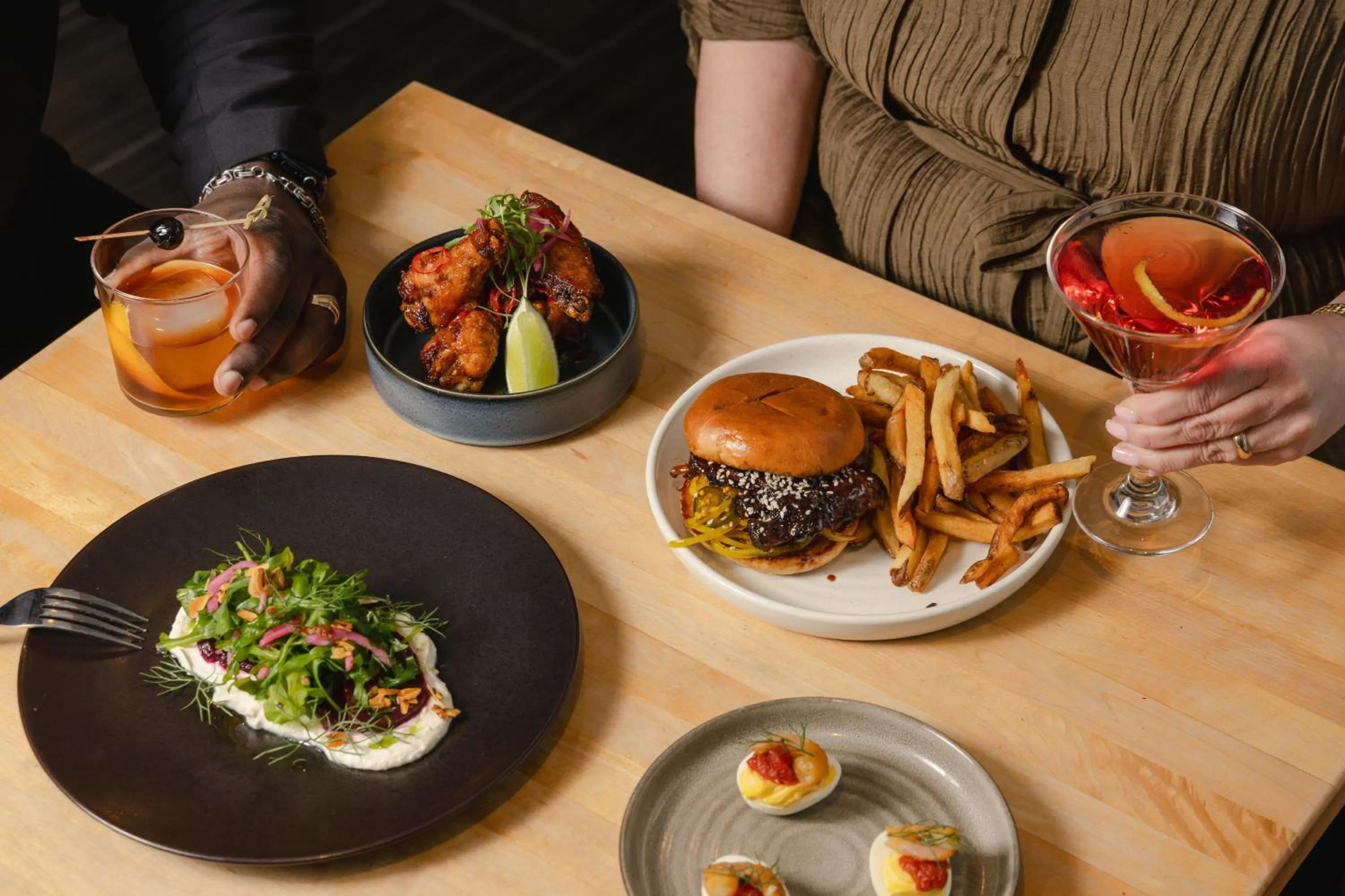 Restaurant/places to eat in Hyatt Regency Cincinnati