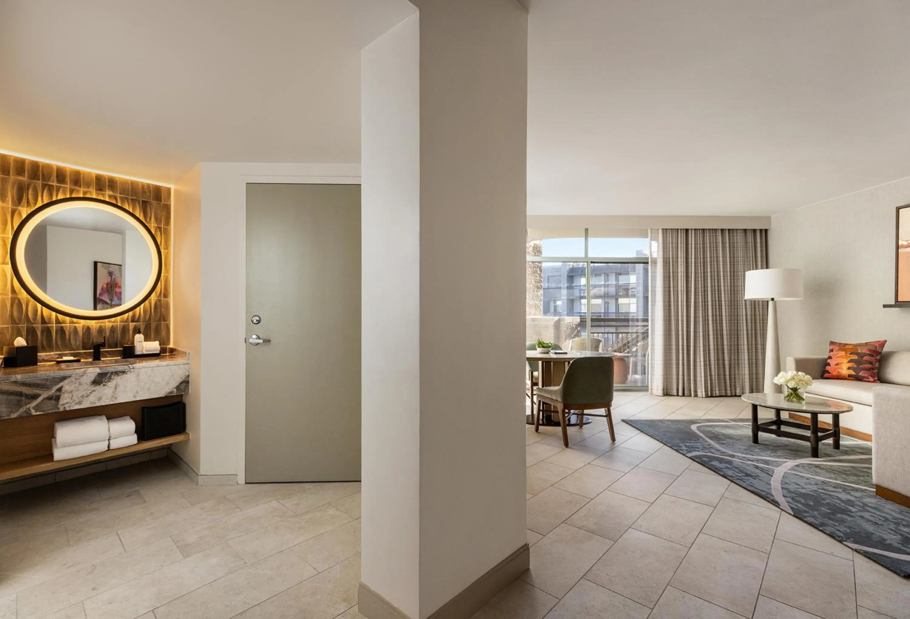 Living room in Grand Hyatt Scottsdale Resort