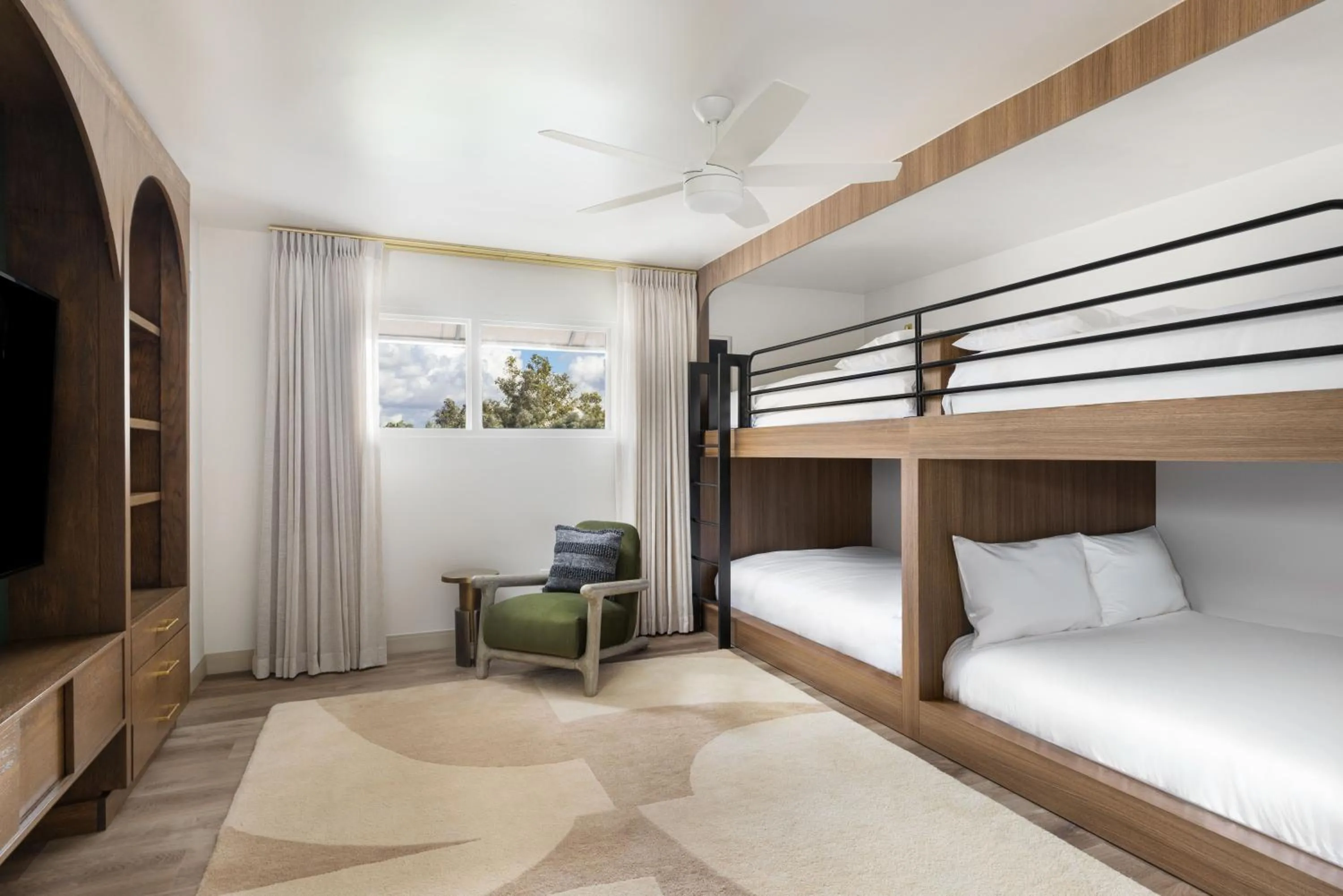 Bed in Grand Hyatt Scottsdale Resort