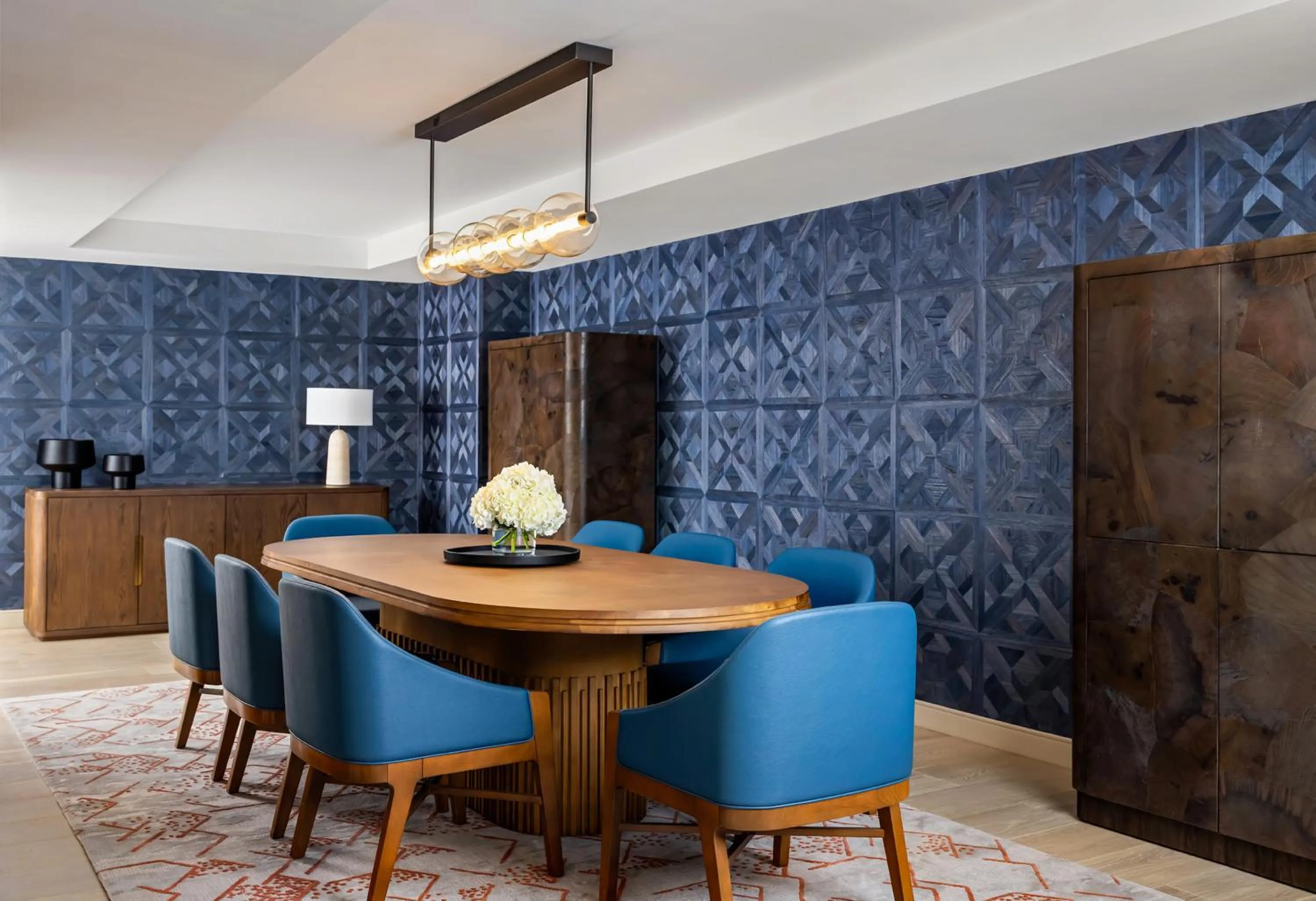 Dining area in Grand Hyatt Scottsdale Resort