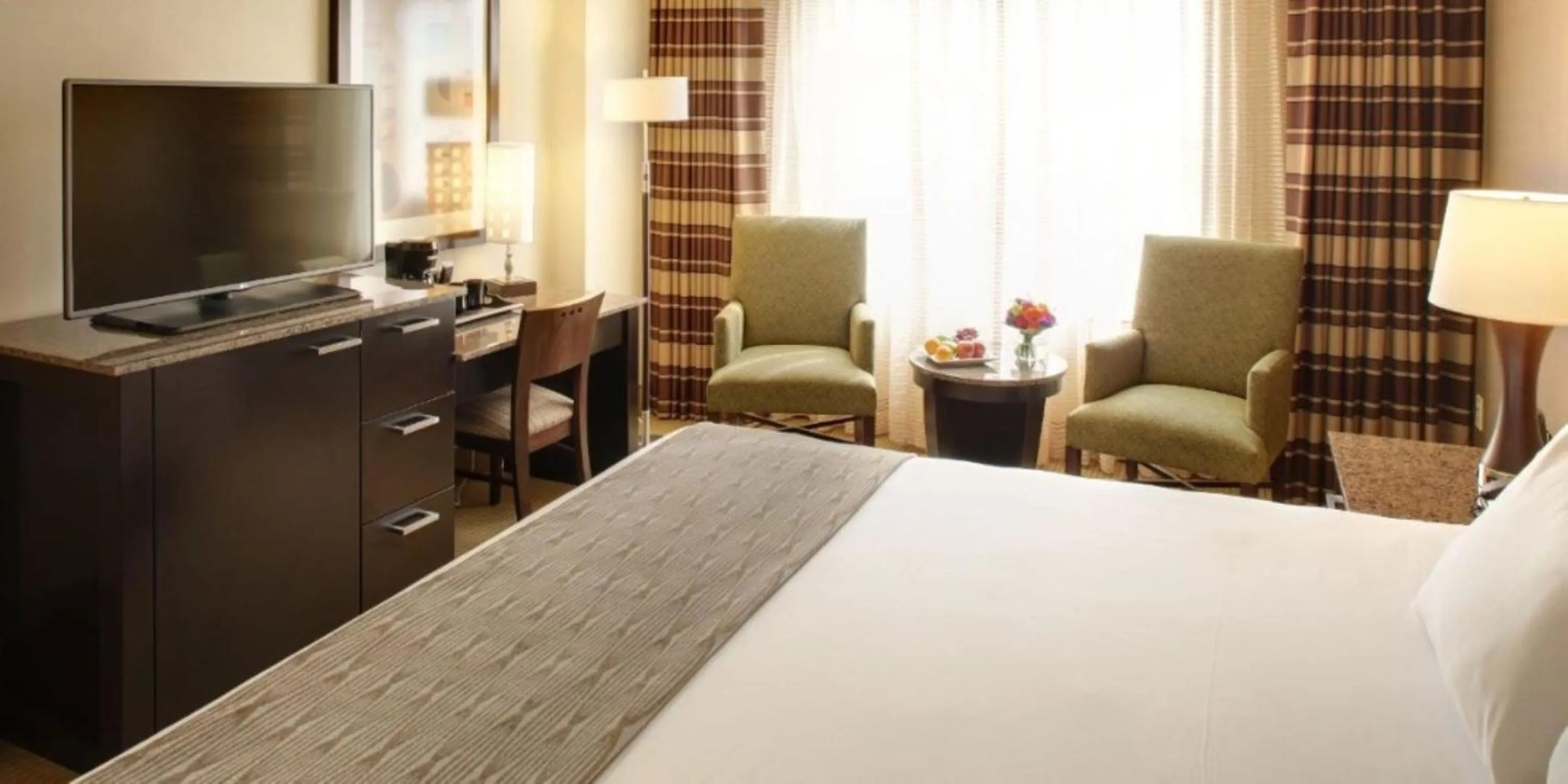 Bed in Isle Casino Hotel Bettendorf