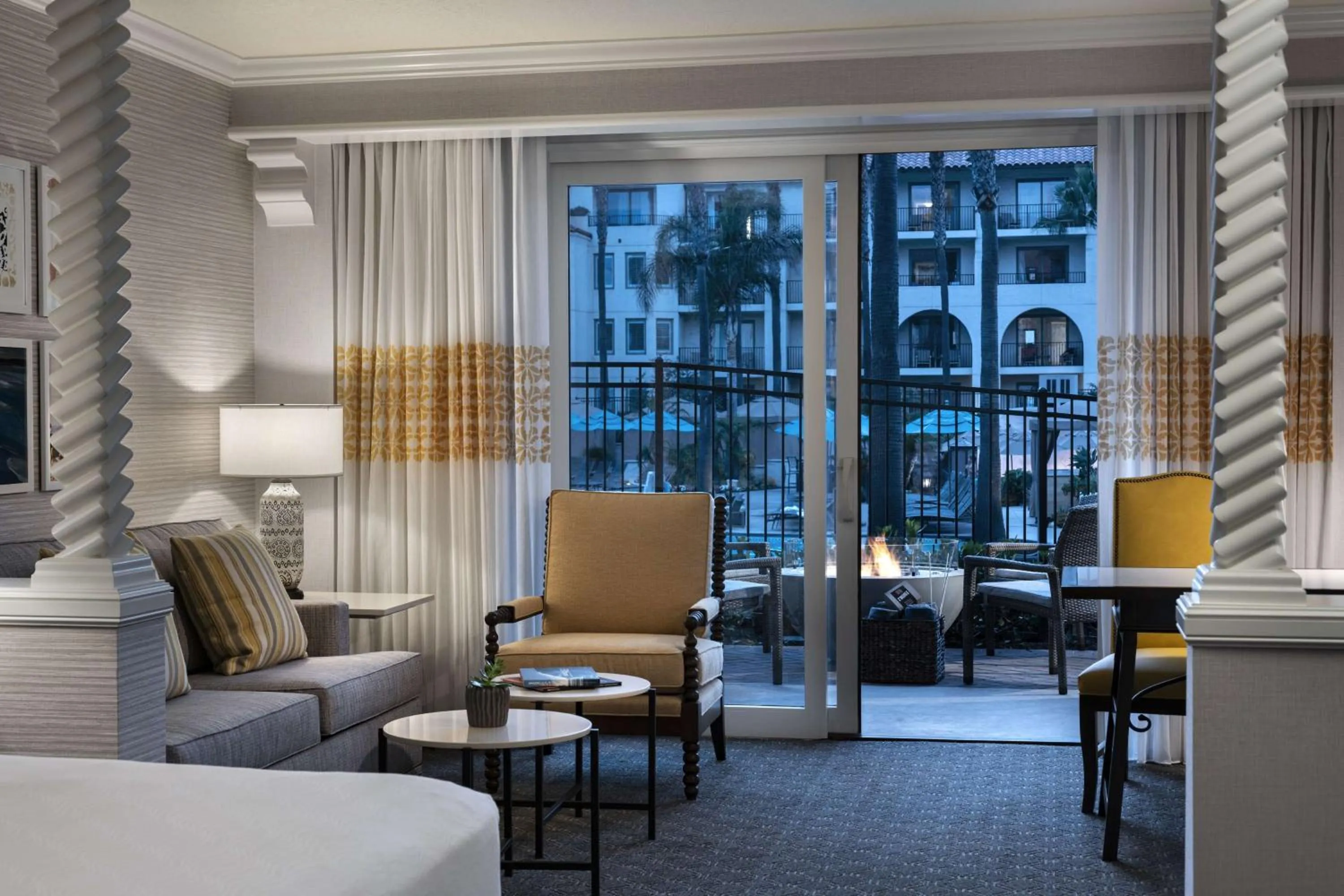 Bedroom in Hyatt Regency Huntington Beach Resort and Spa