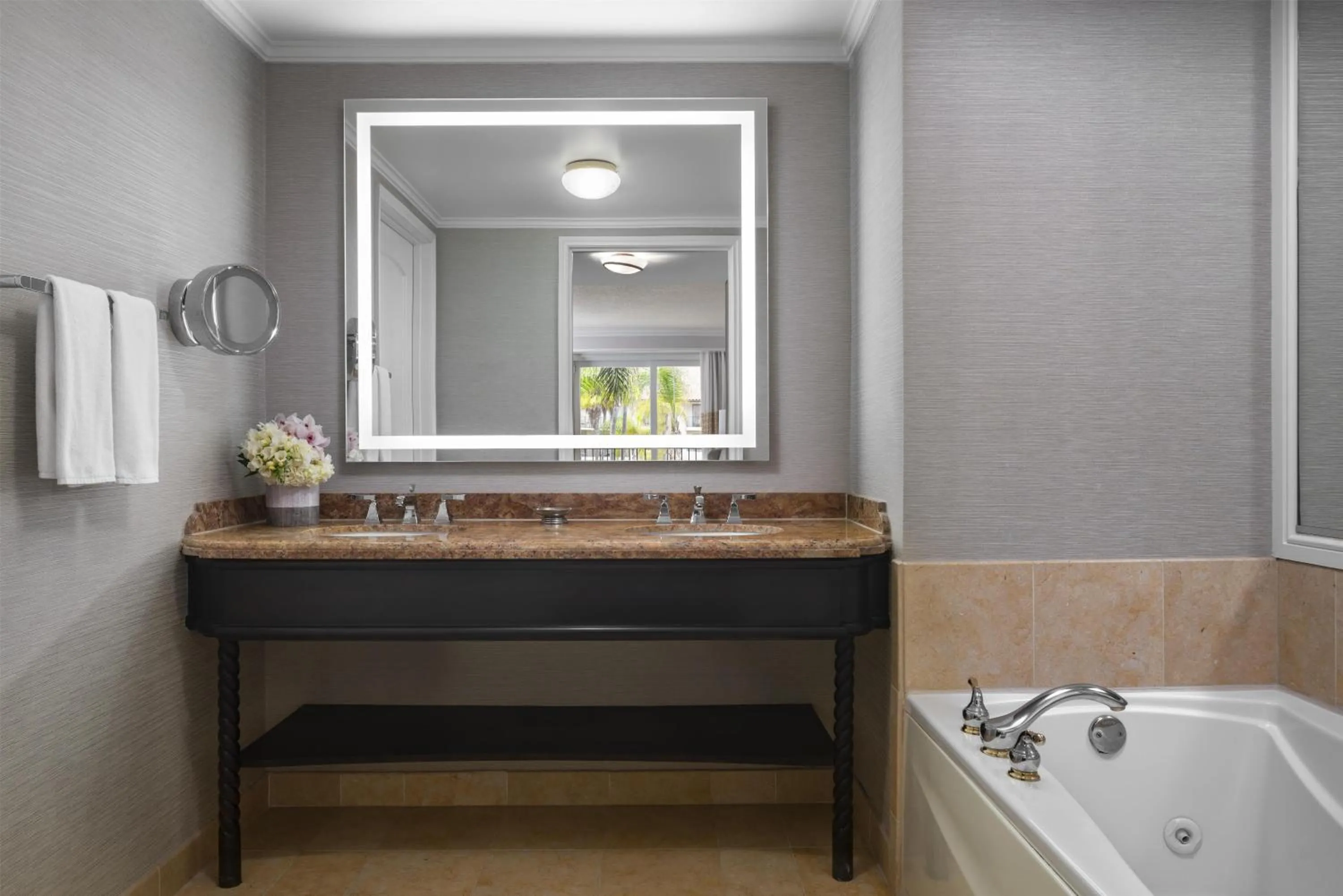 Bathroom in Hyatt Regency Huntington Beach Resort and Spa