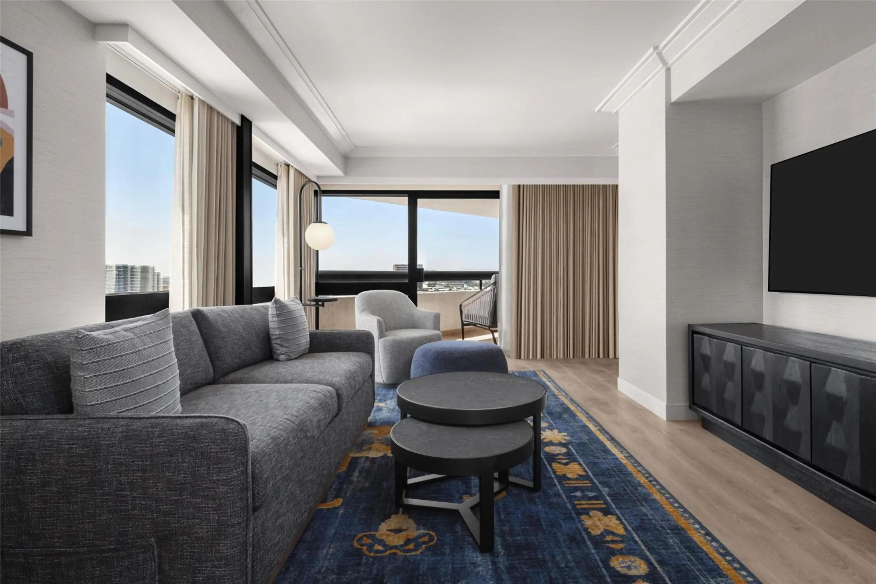 Photo of the whole room in Hyatt Regency Irvine