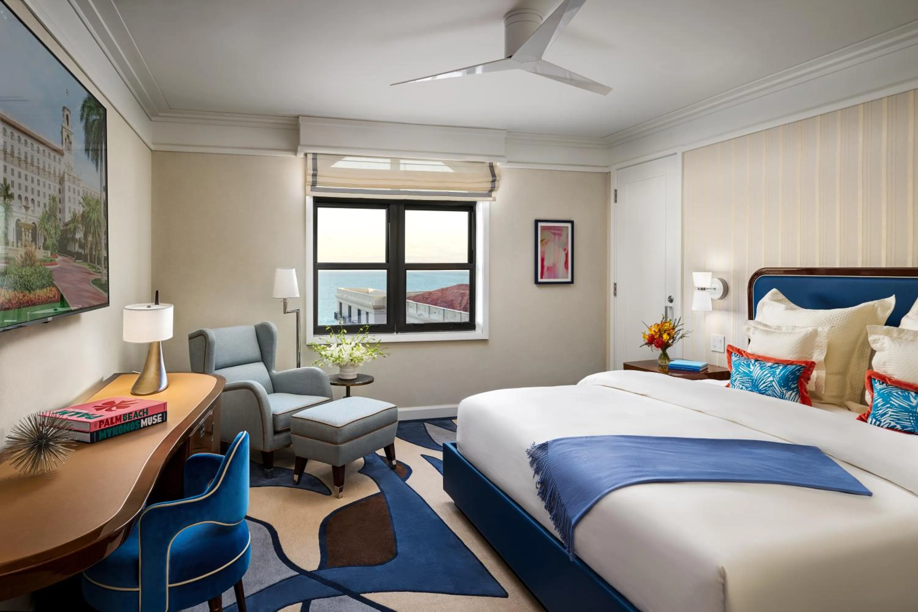 View (from property/room), Bed in The Breakers Palm Beach