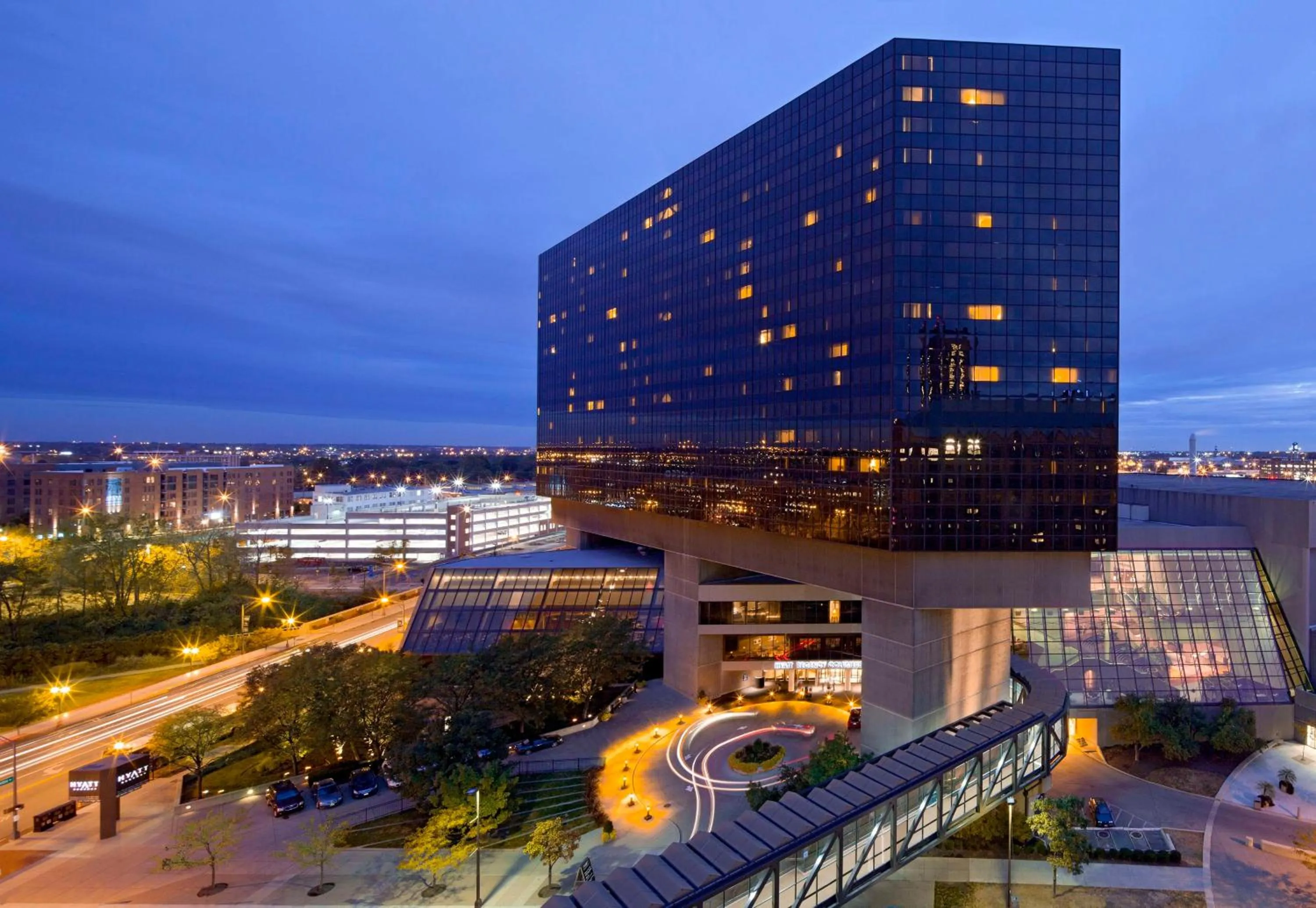 Property building in Hyatt Regency Columbus