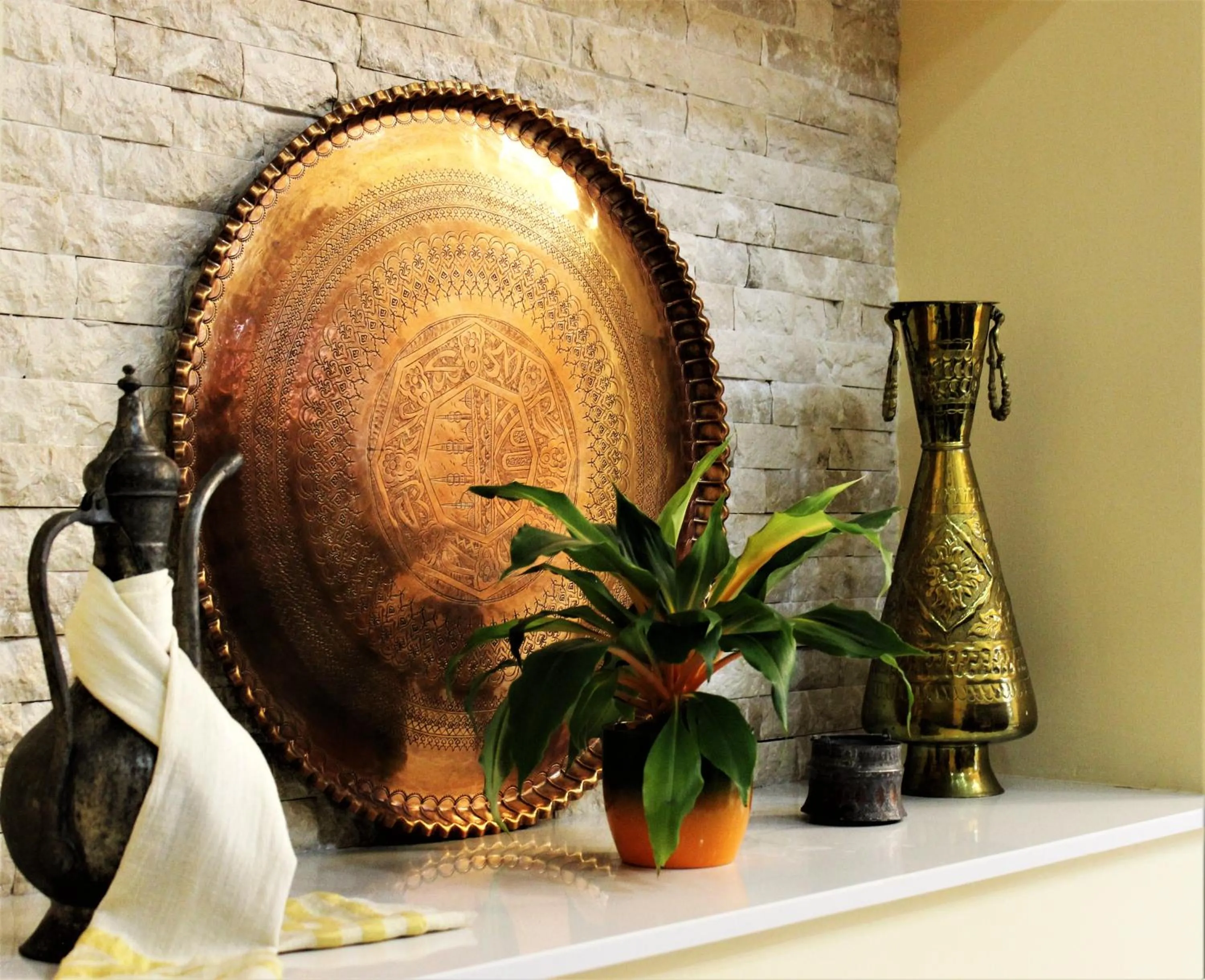 Decorative detail in Hotel Nacional Free Parking