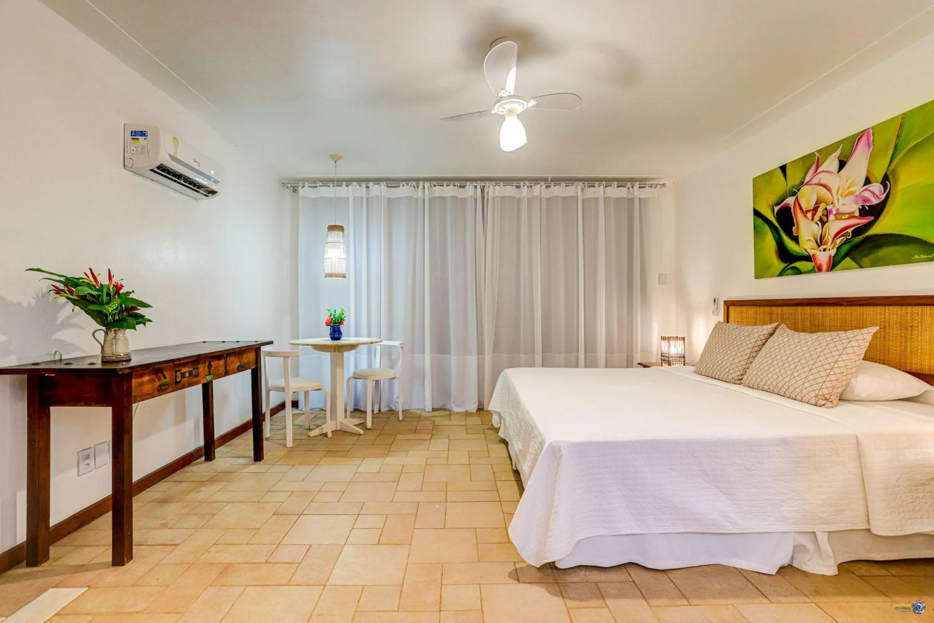 Photo of the whole room, Bed in São José Beach Club & Hotel