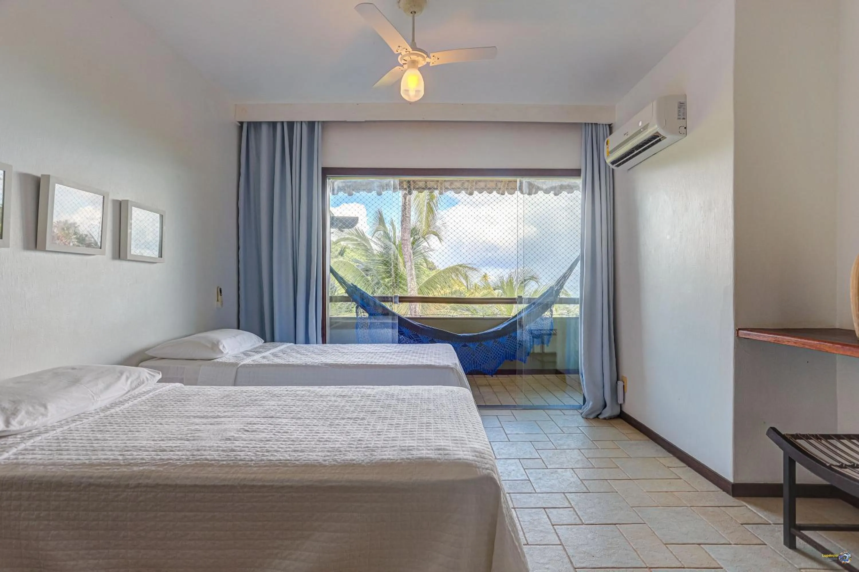 Bed in São José Beach Club & Hotel