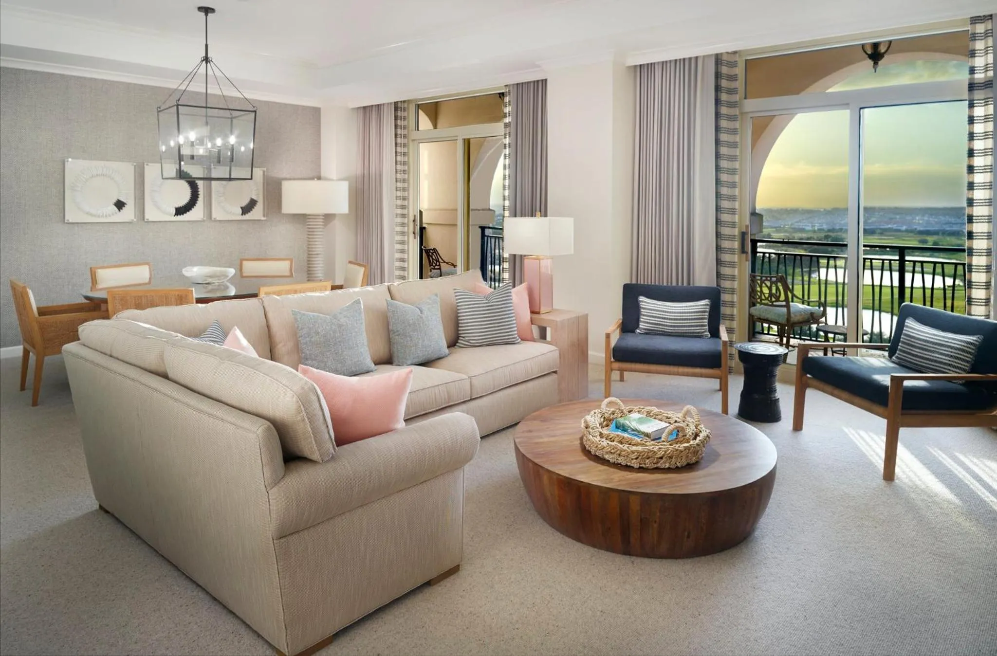 Photo of the whole room in Omni Orlando Resort at Championsgate