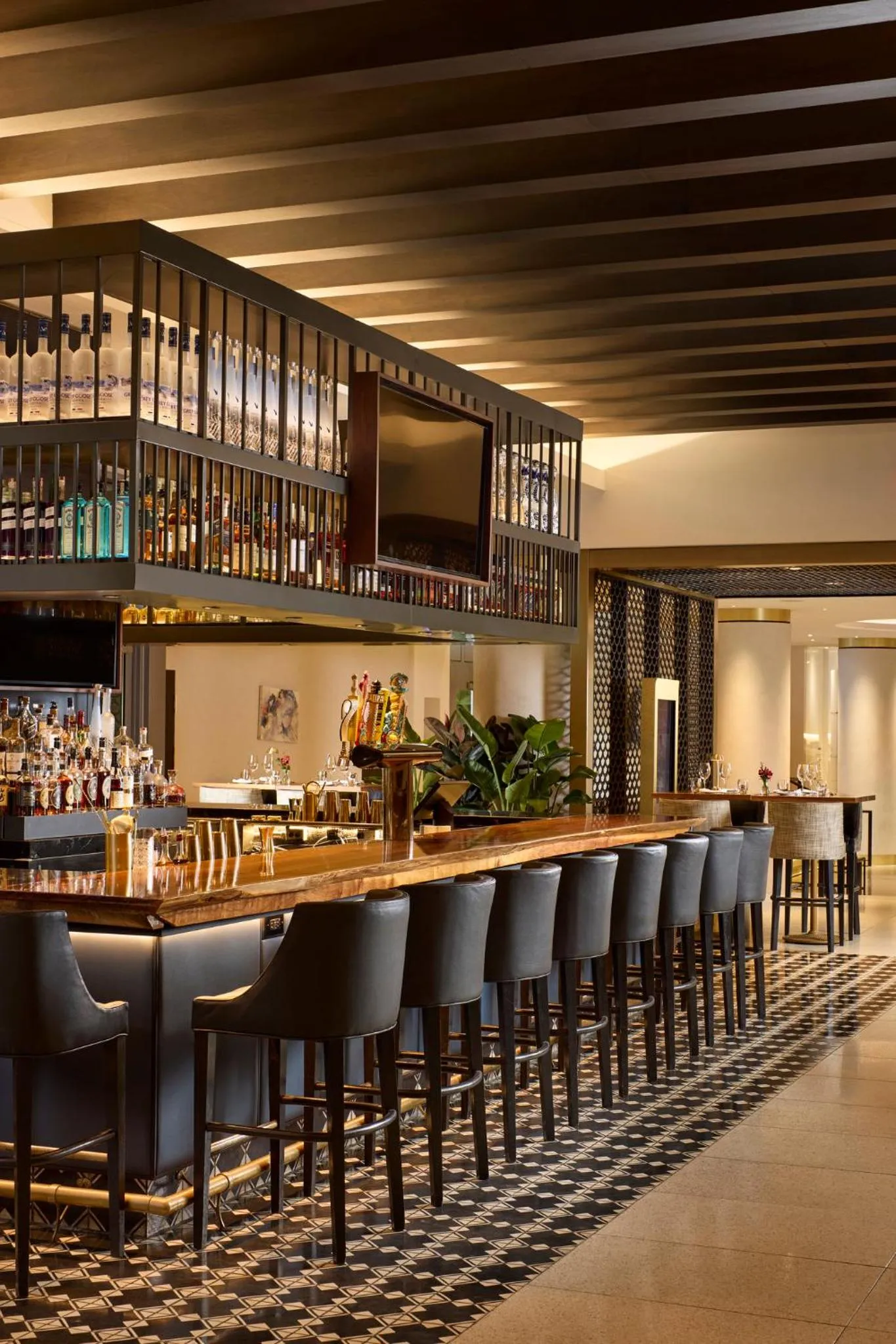 Restaurant/places to eat in Loews Miami Beach Hotel