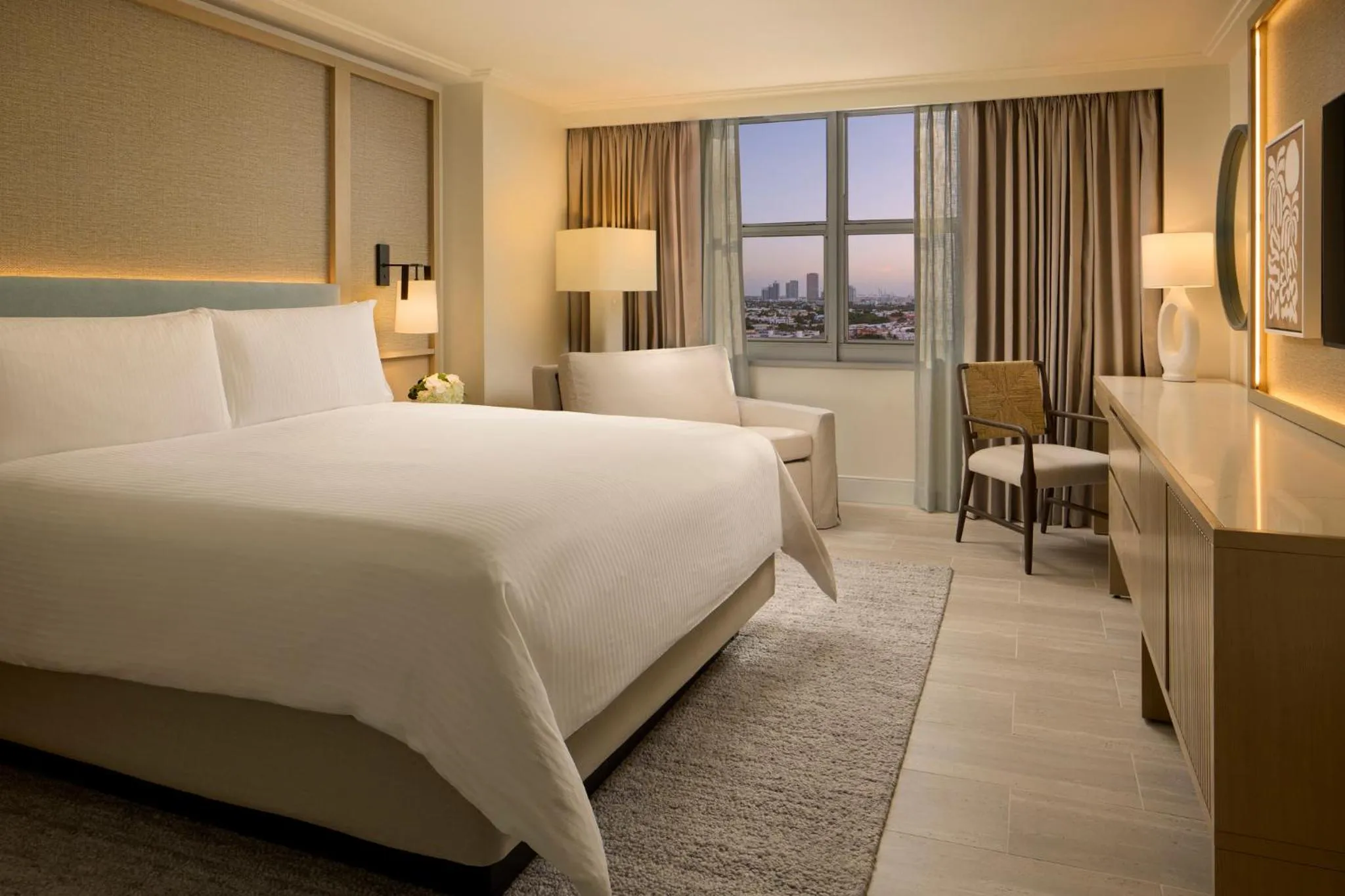 Photo of the whole room, Bed in Loews Miami Beach Hotel