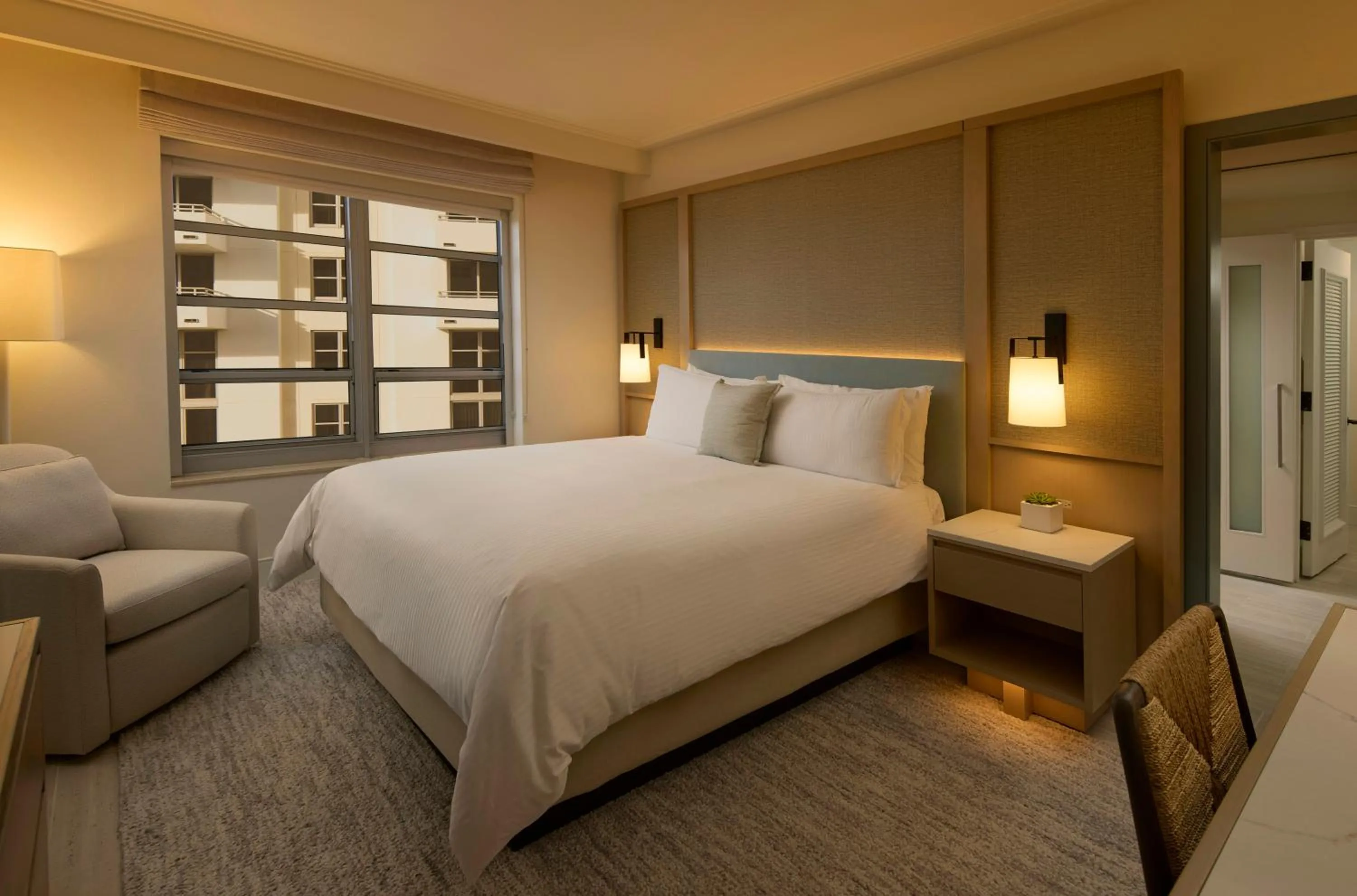 View (from property/room), Bed in Loews Miami Beach Hotel