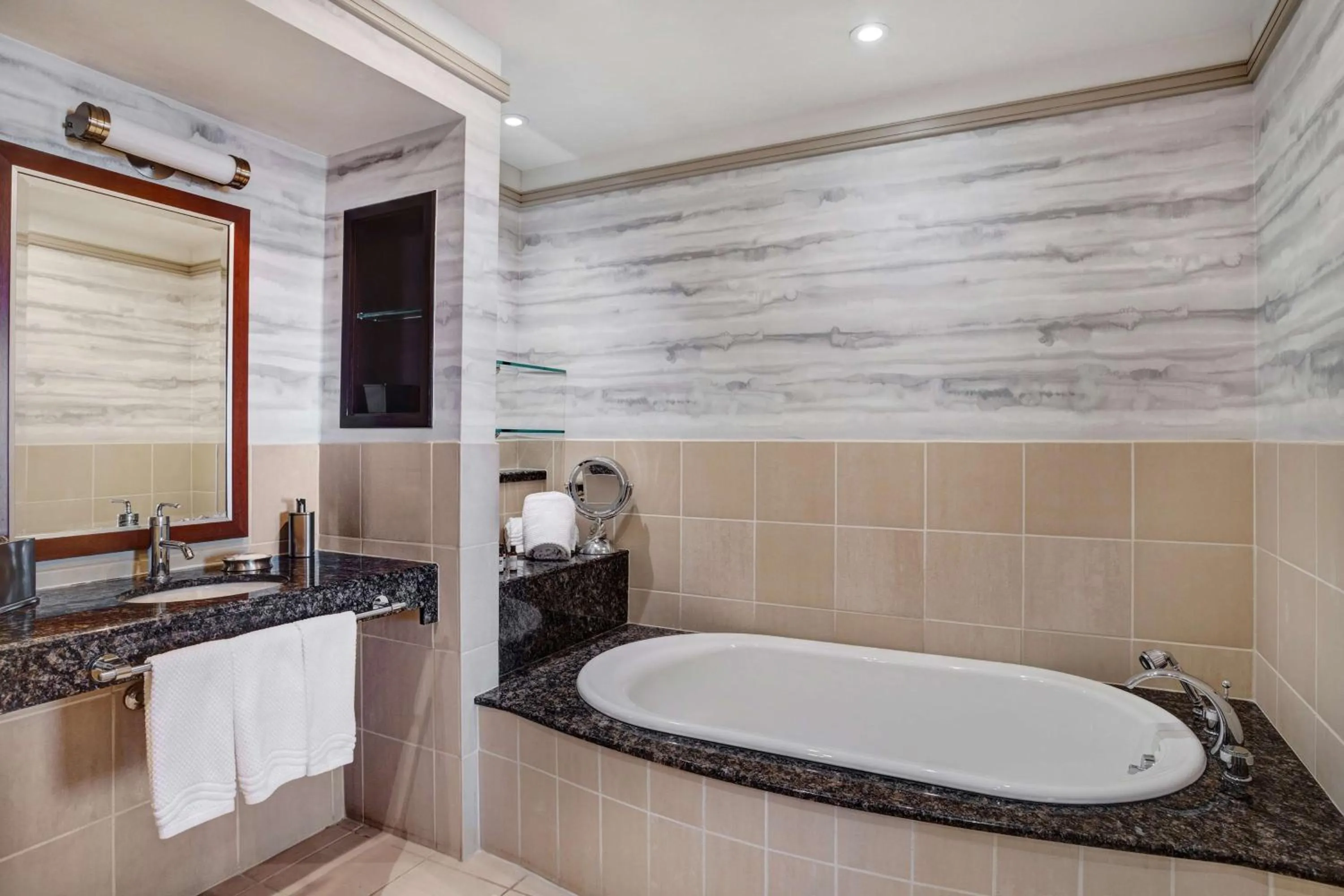 Bathroom in Hyatt Regency DFW International Airport