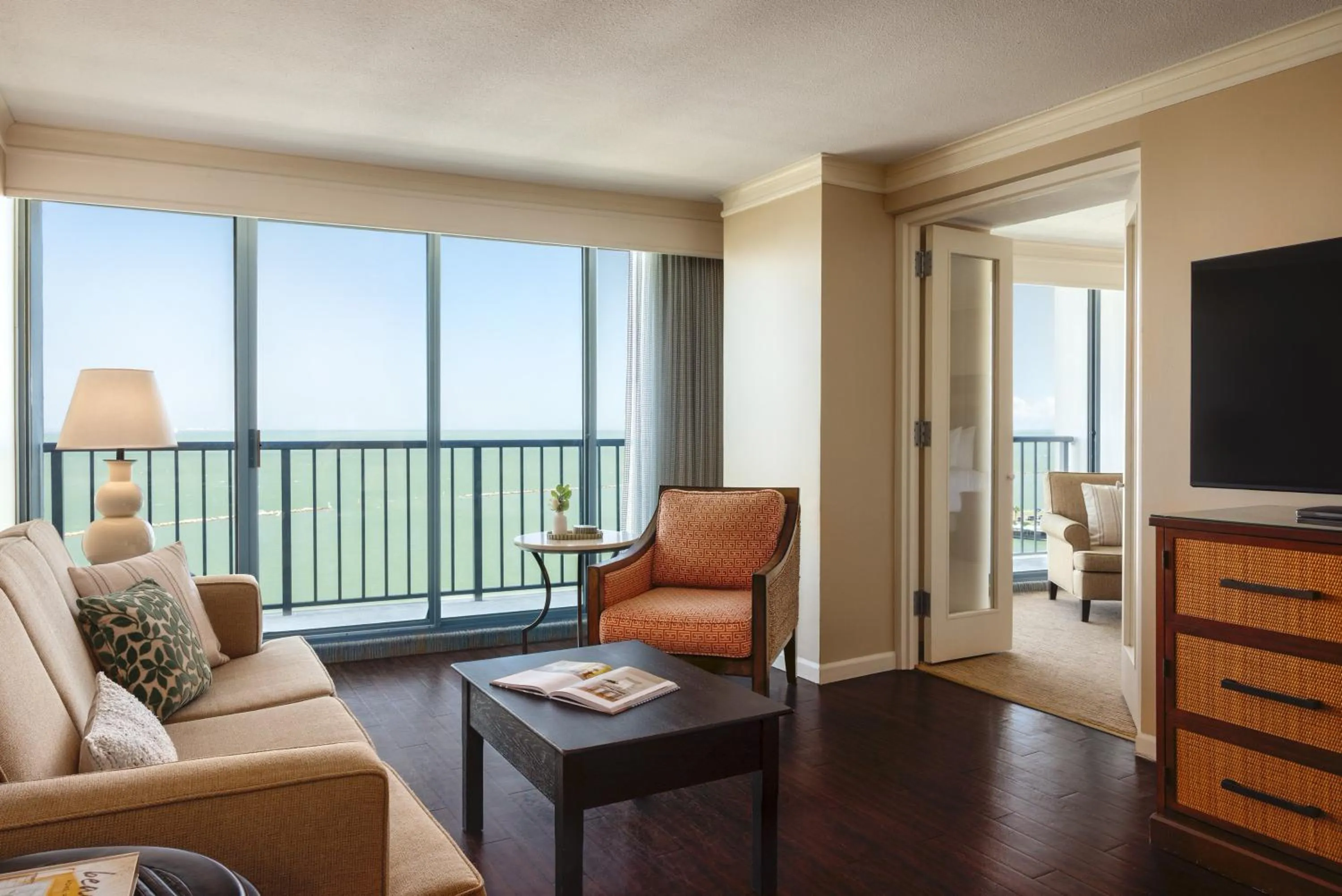 Property building in Omni Corpus Christi Hotel