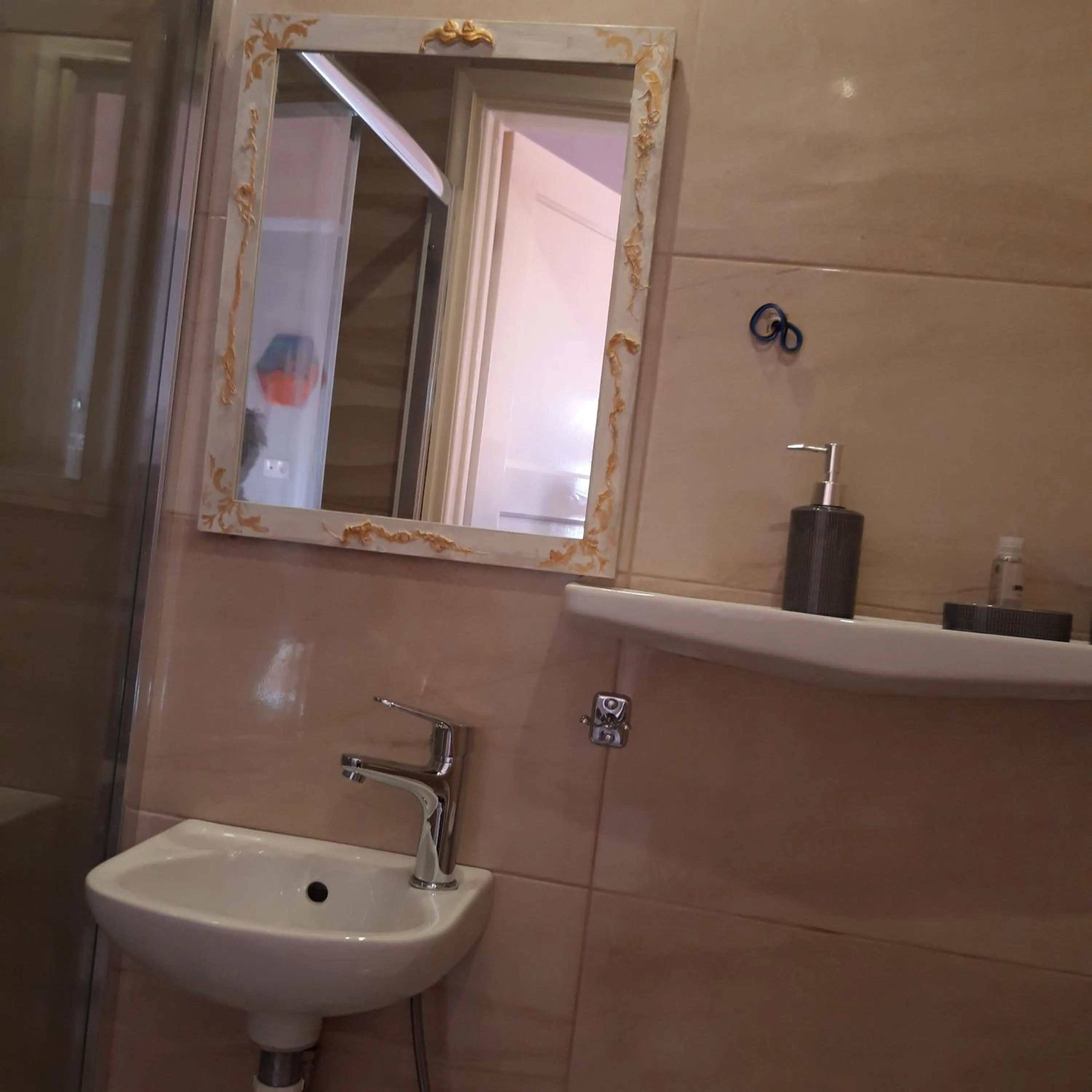 Aphrodite Art Hotel Aegina