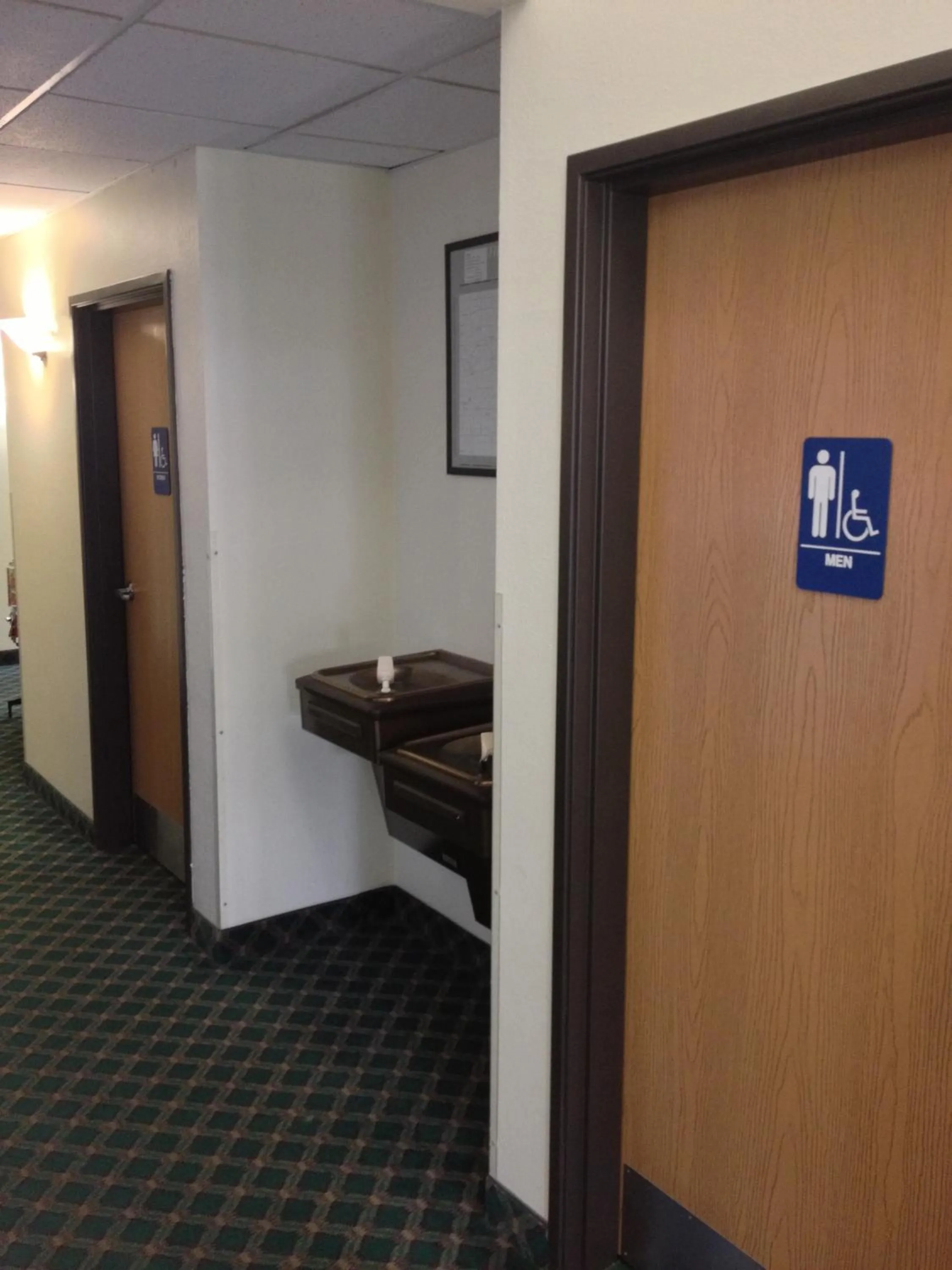 Americas Best Value Inn & Suites-Spring Valley