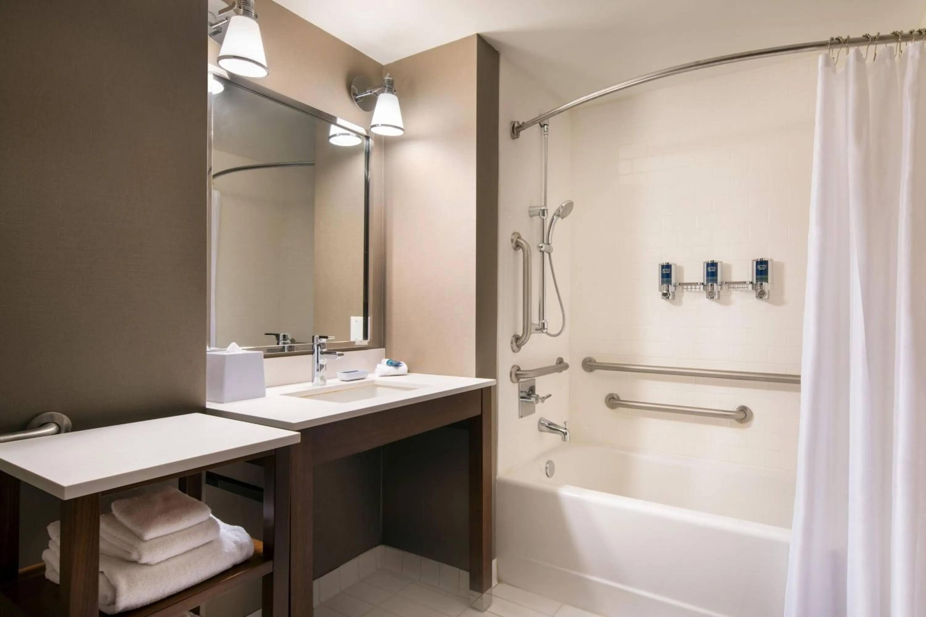 Bathroom in Four Points by Sheraton at Phoenix Mesa Gateway Airport